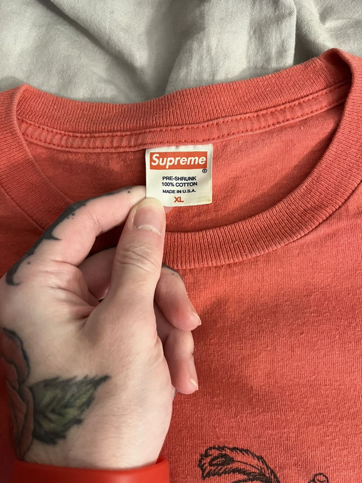 Supreme Supreme sean cliver halloween tee red Size US XL / EU 56 / 4 - 4 Thumbnail