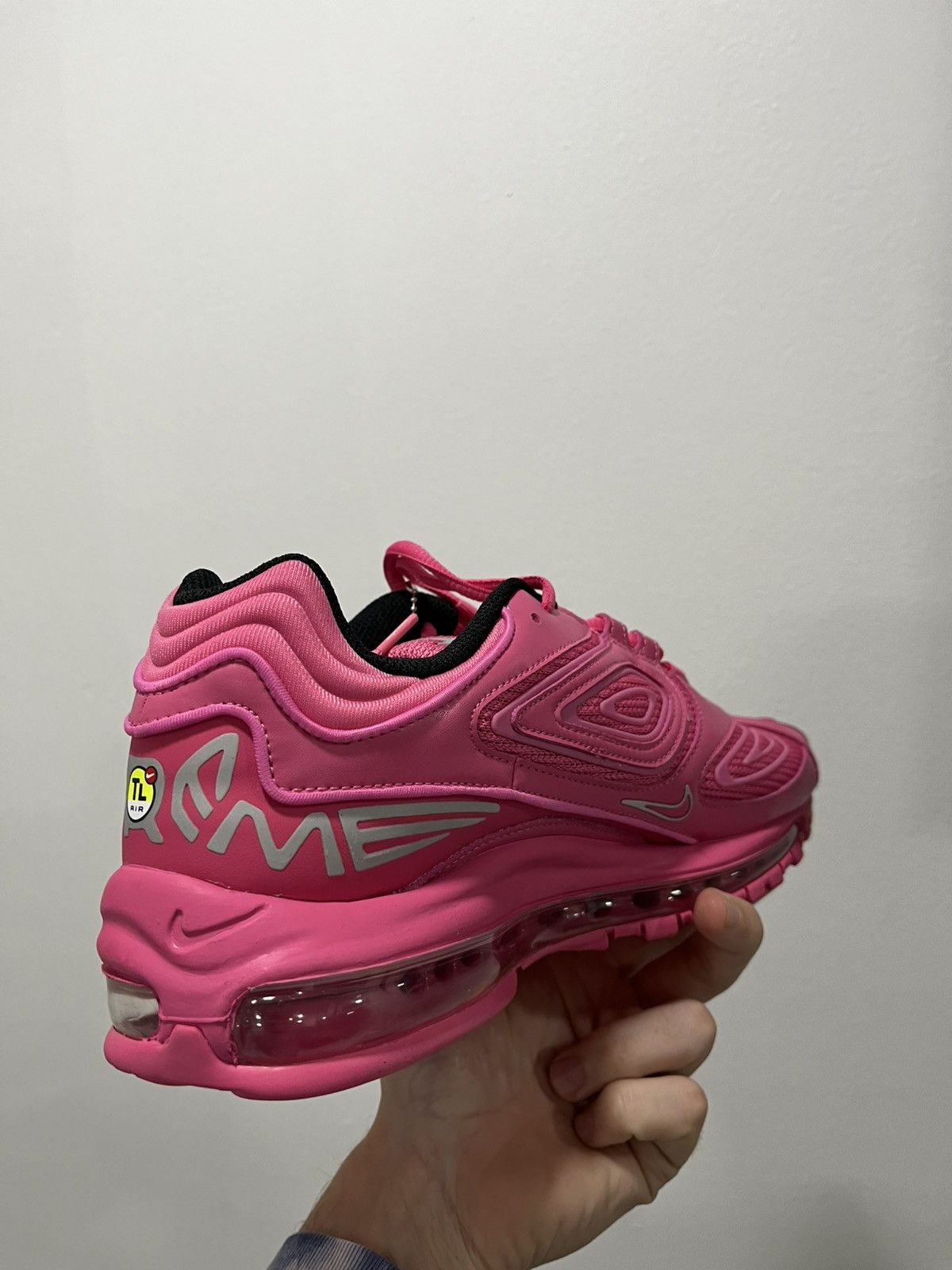 Nike × Supreme Nike Supreme Airmax 98 Size US 11 / EU 44 - 7 Thumbnail