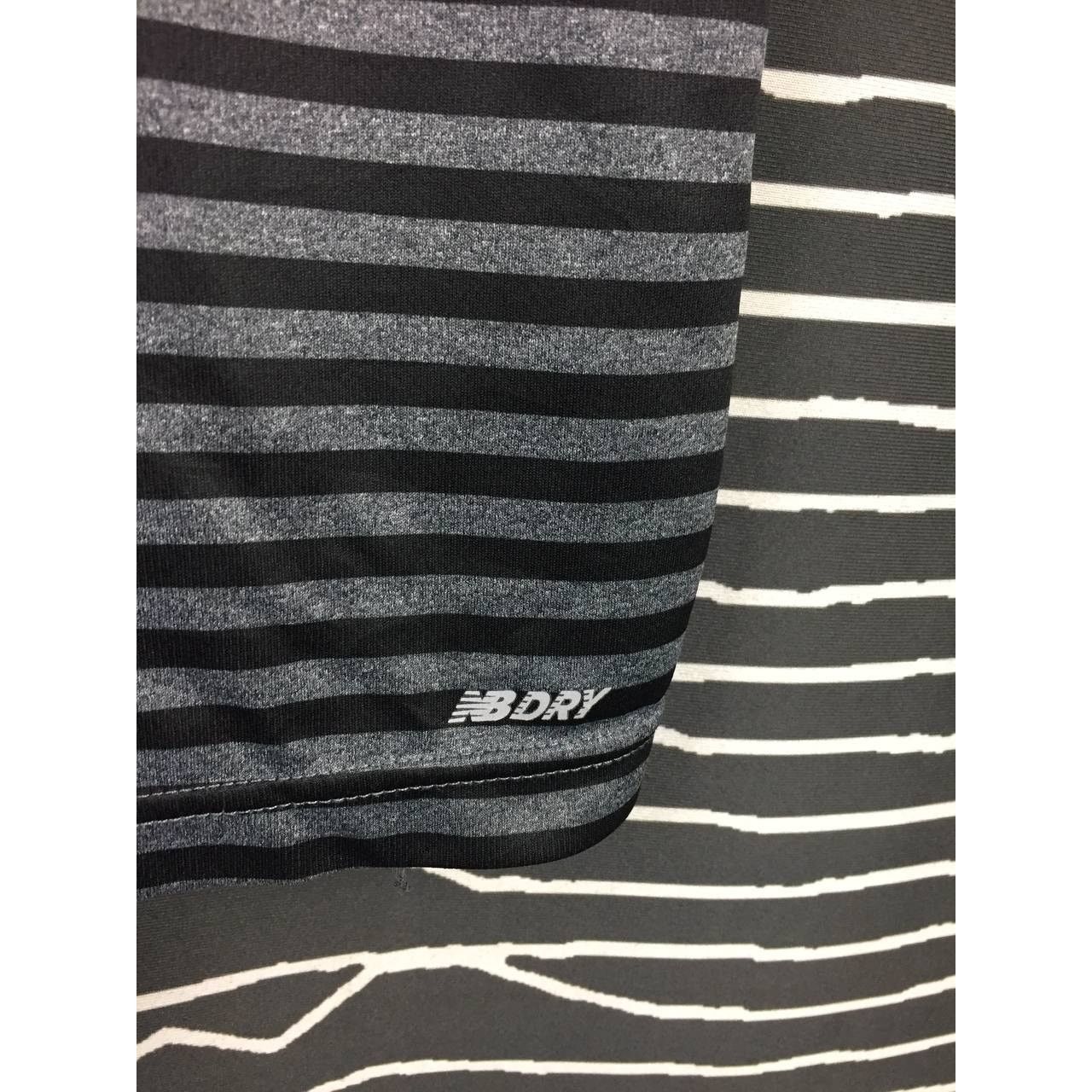 New Balance New Balance Dry-Fit Striped Longsleeve Performance Tee Size US L / EU 52-54 / 3 - 7 Thumbnail