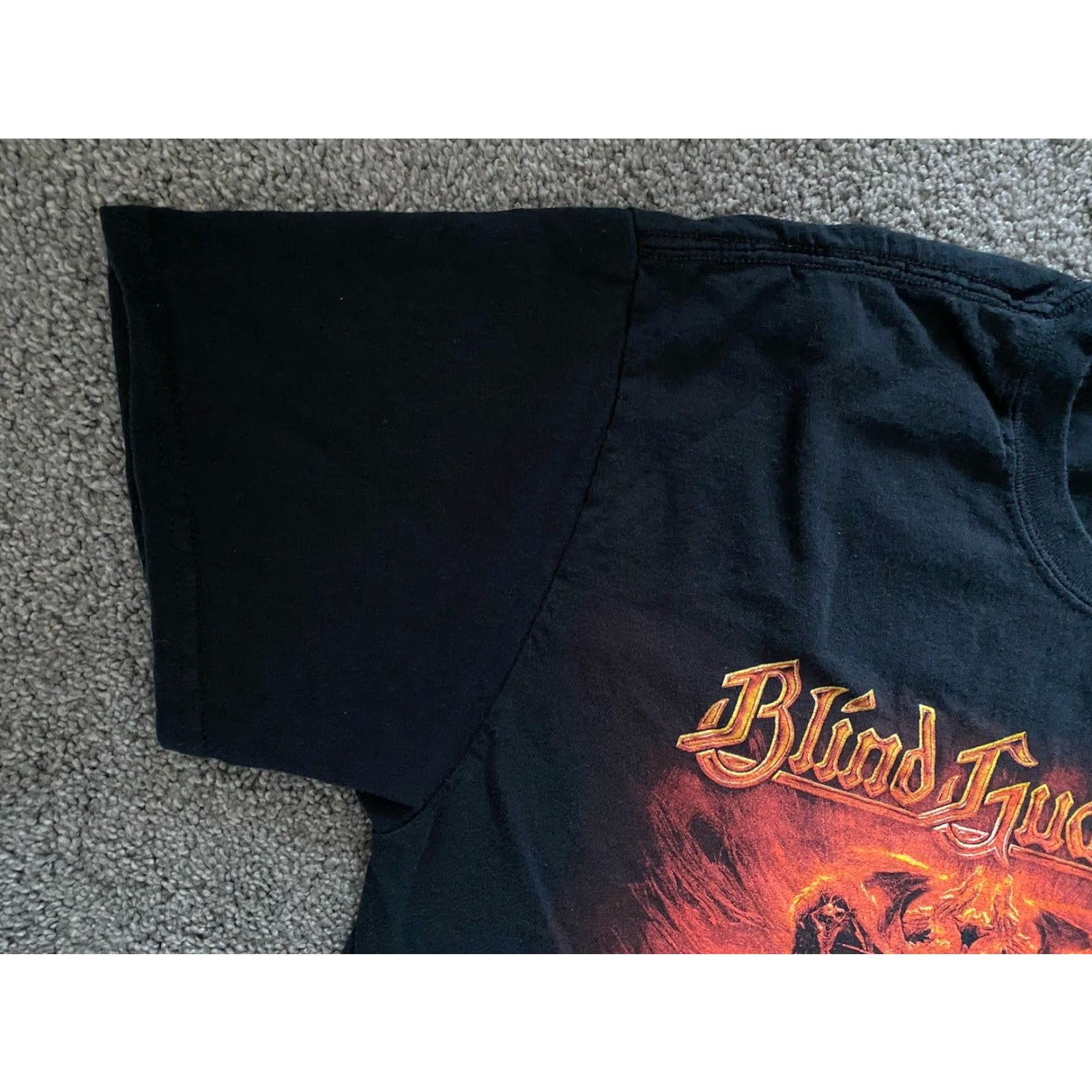 Gildan VINTAGE 2015 Blind Guardian Beyond The Red Mirror T Shirt Black Size M Size US M / EU 48-50 / 2 - 6 Thumbnail