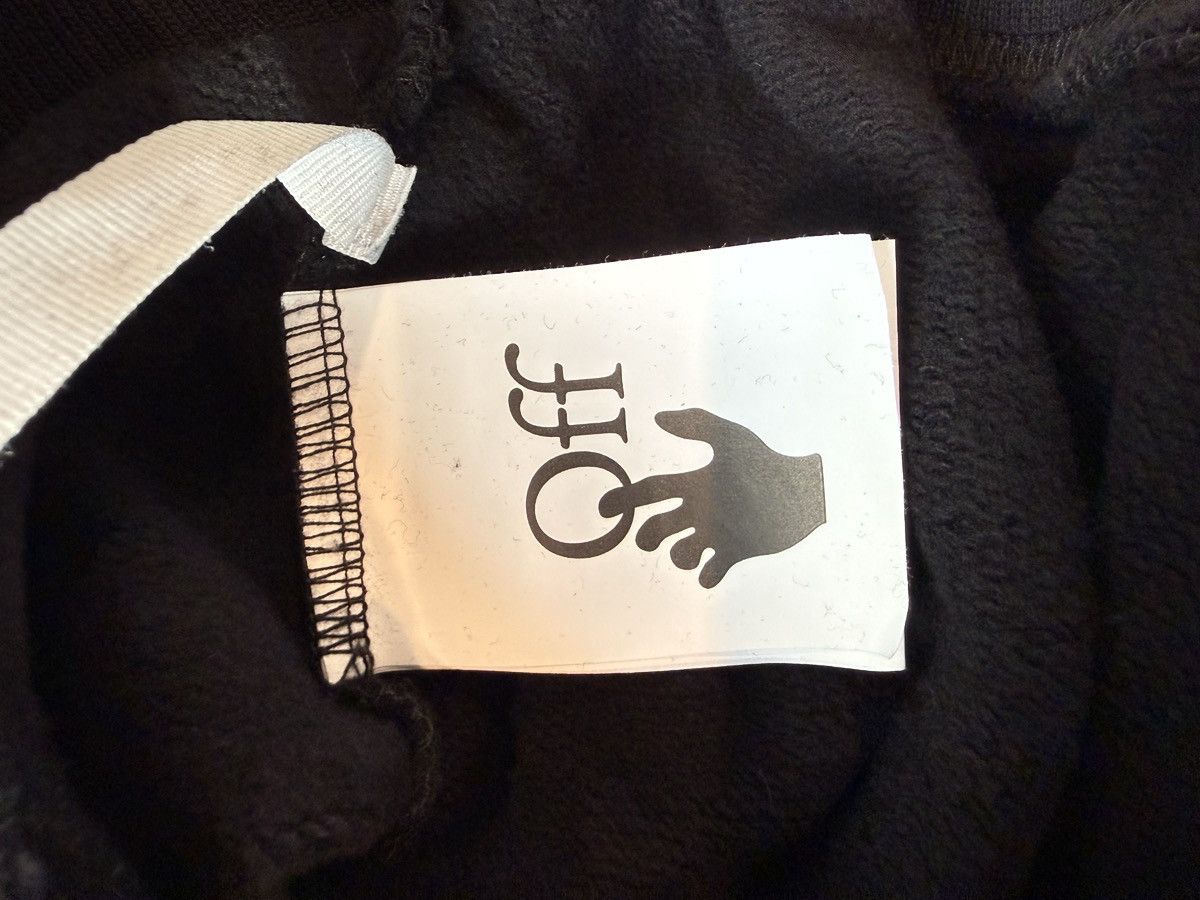 Off-White Off-White Logo Crewneck NWT size XL Size US XL / EU 56 / 4 - 7 Thumbnail
