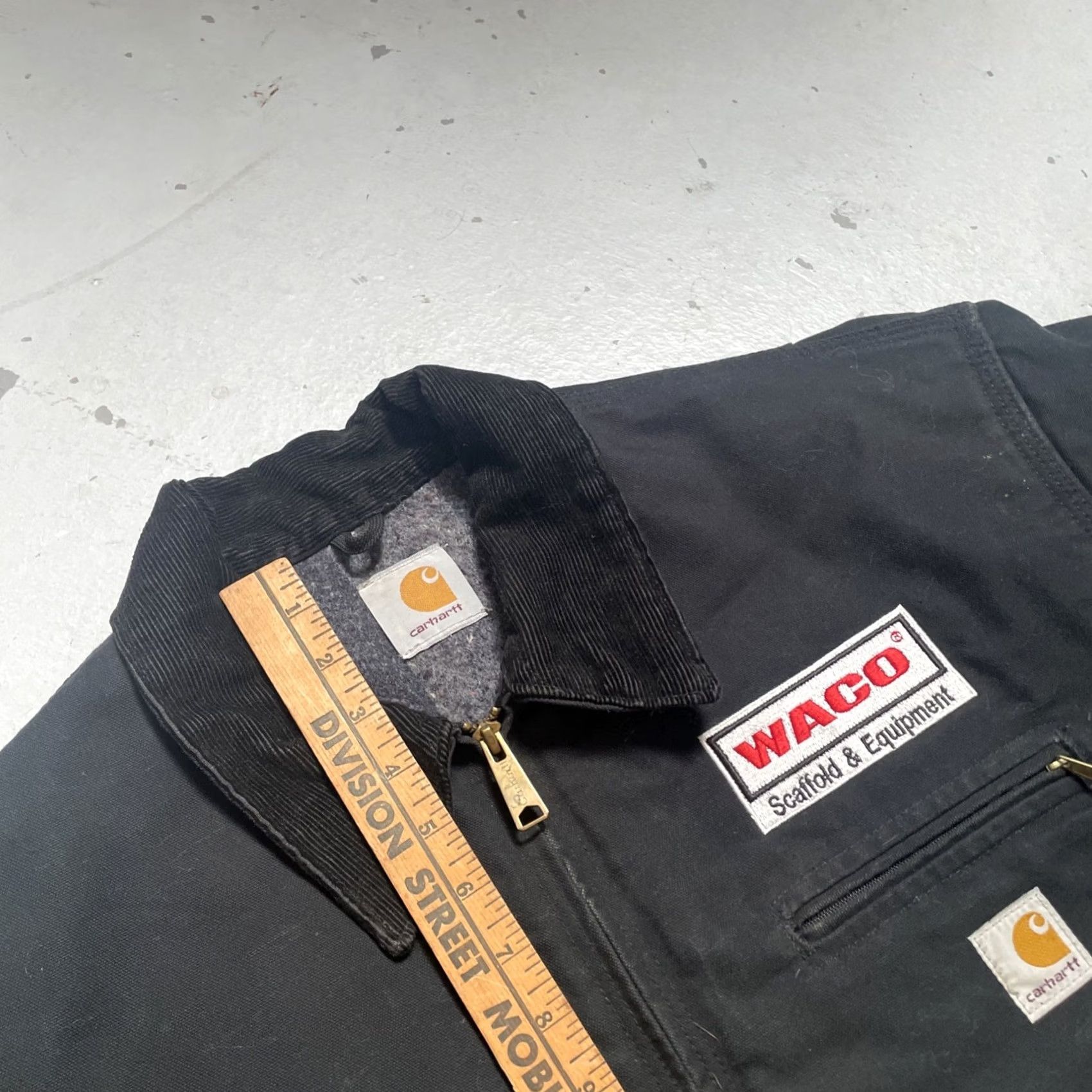 Carhartt Carhartt Jacket J01 J97 Detroit Canvas Lined Distressed Black XL-XXL Workwear Mens Vintage J001 J97 Embroidered USA Heritage 2XL Size US XXL / EU 58 / 5 - 4 Thumbnail