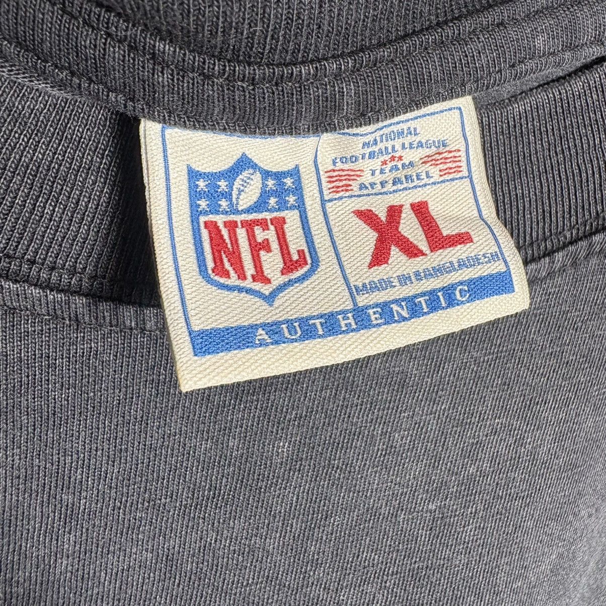 NFL × Vintage Vintage 90s Raiders Las Vegas NFL Big Logo T-Shirt Size US XL / EU 56 / 4 - 4 Thumbnail