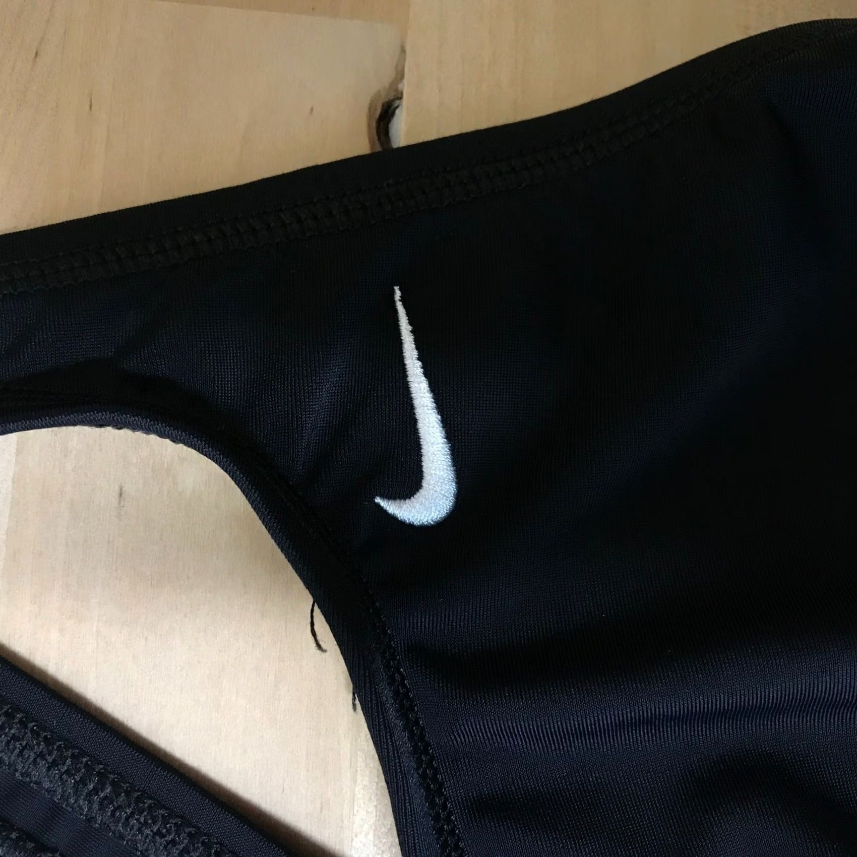 Nike Nike Womens Black Racerback One-Piece Swimsuit High Cut Training Size 32 / 6 Size ONE SIZE - 7 Thumbnail
