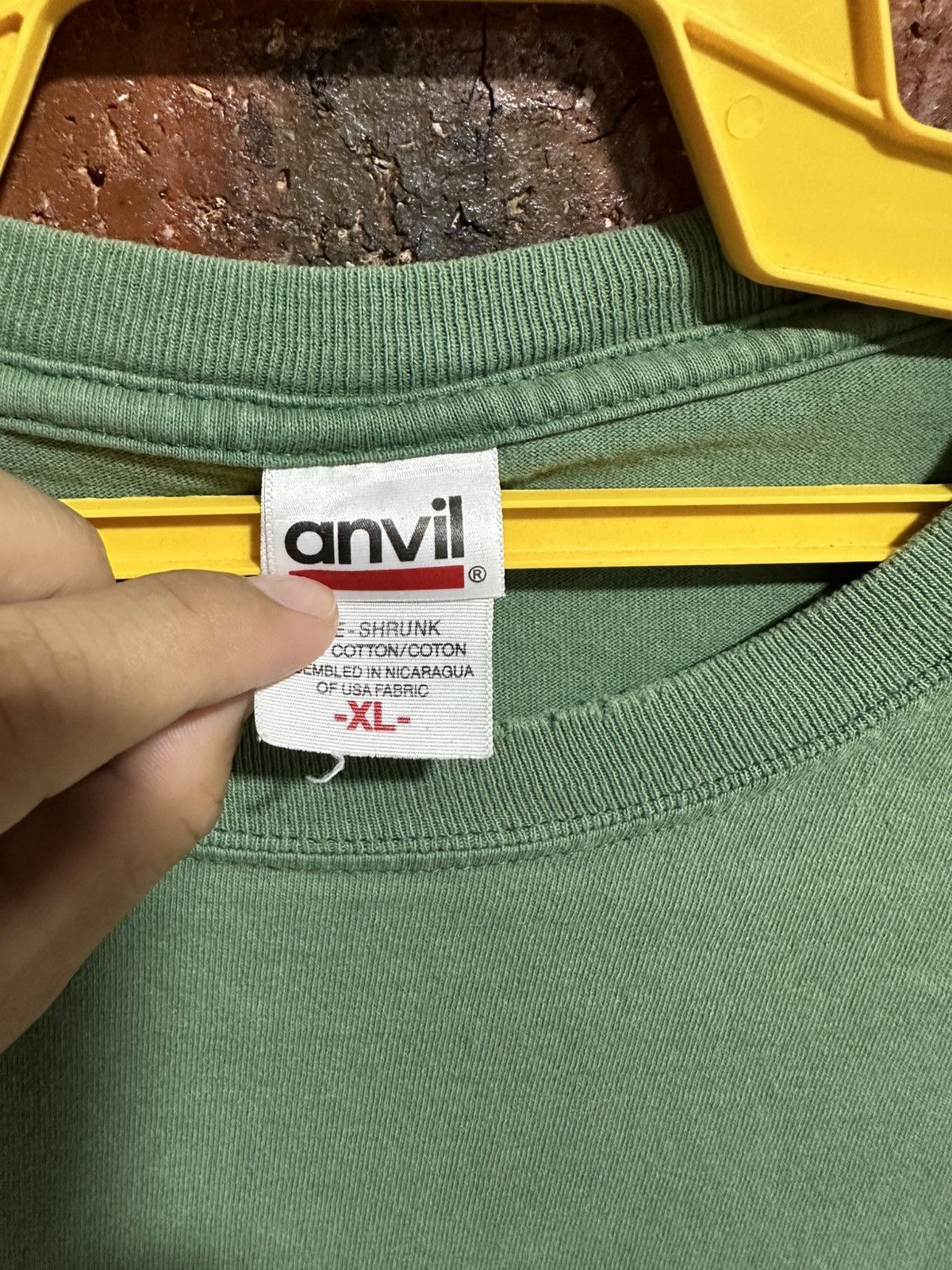 Anvil × Vintage Vintage Capt Jack Fresh Tail Faded Tee Size US XL / EU 56 / 4 - 4 Thumbnail