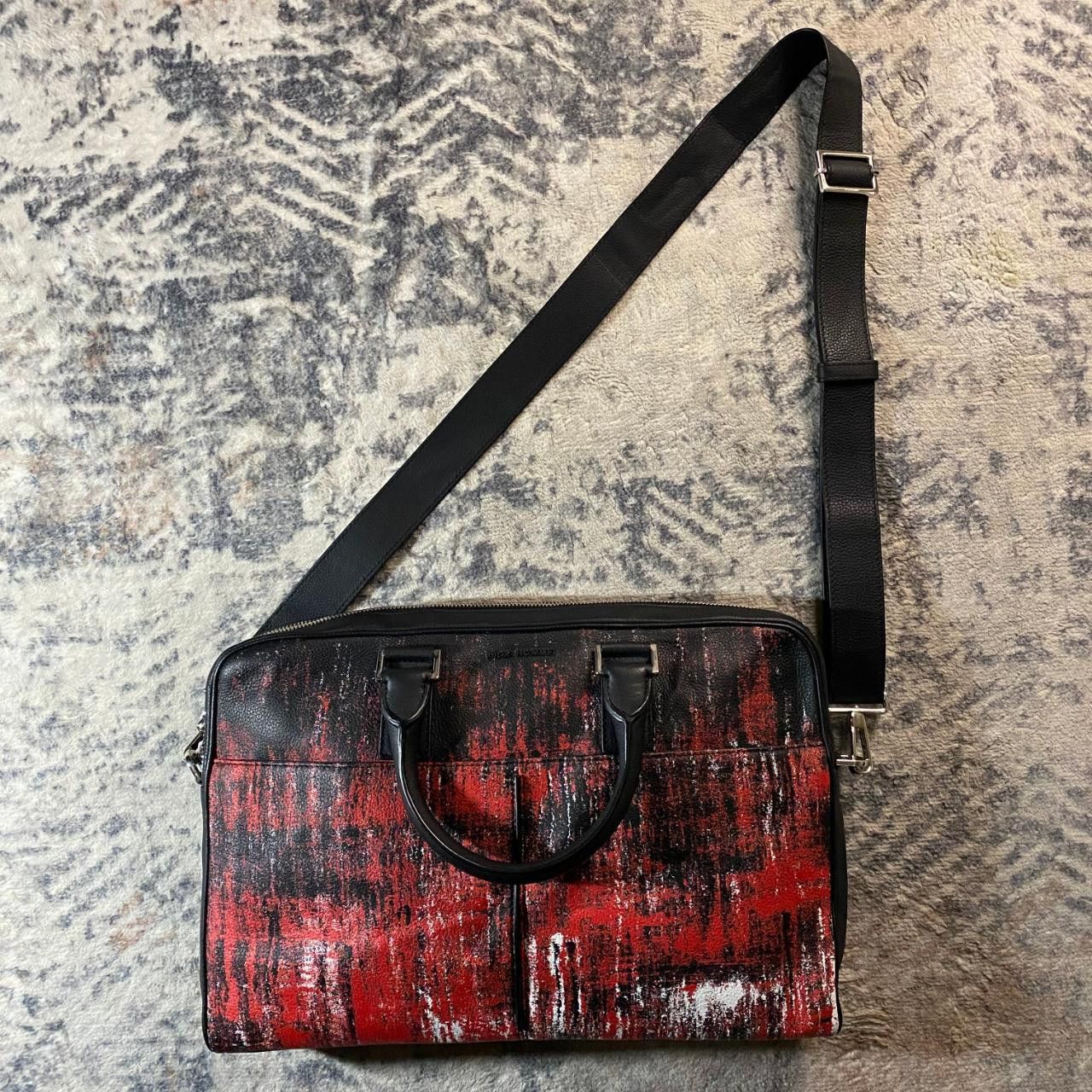 1/1 Dior FW17 Runway Gradient Leather Black Messenger Bag