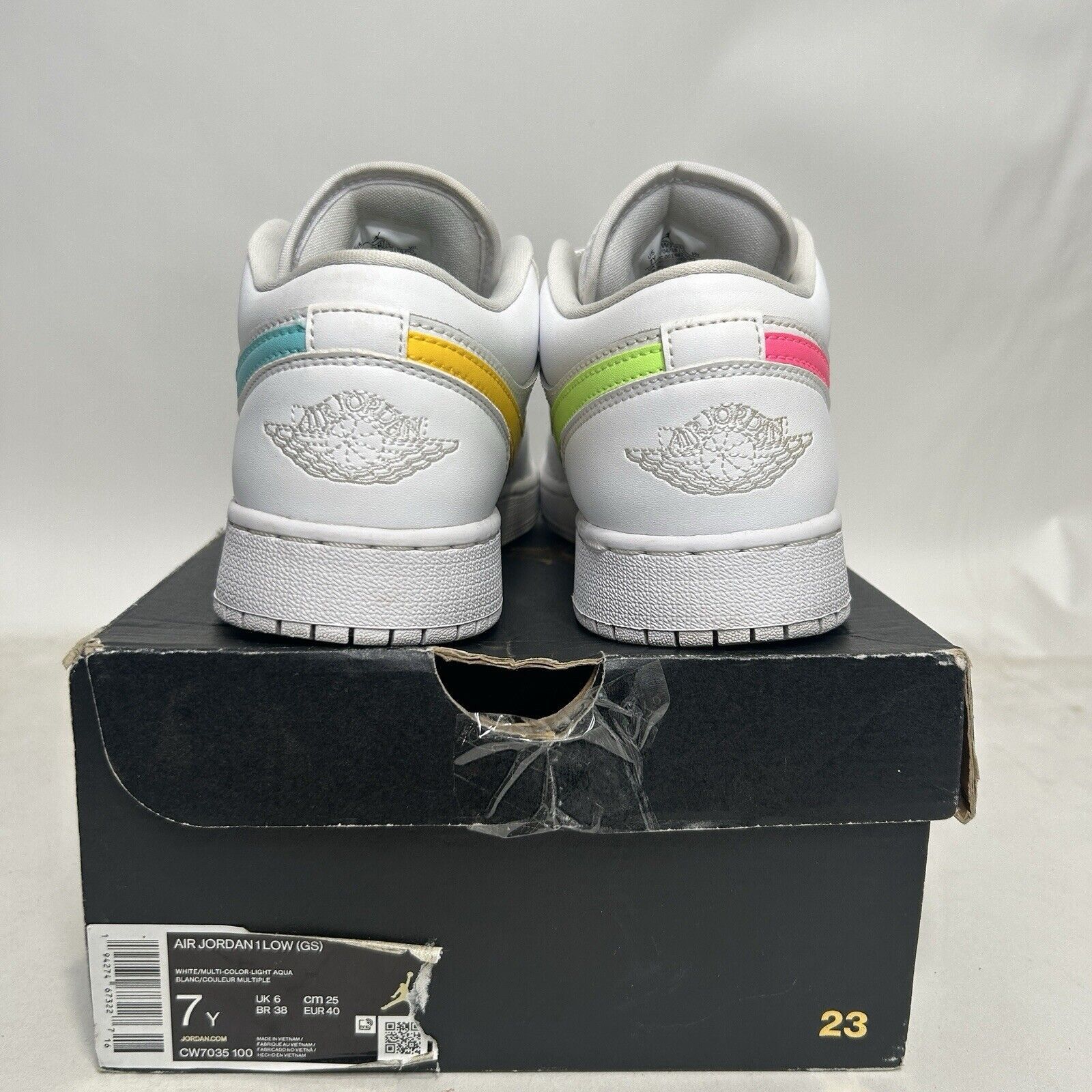 Nike Nike Air Jordan 1 Low Retro GS “Neon Swooshes” 2024 Size US 8.5 / IT 38.5 - 5 Thumbnail