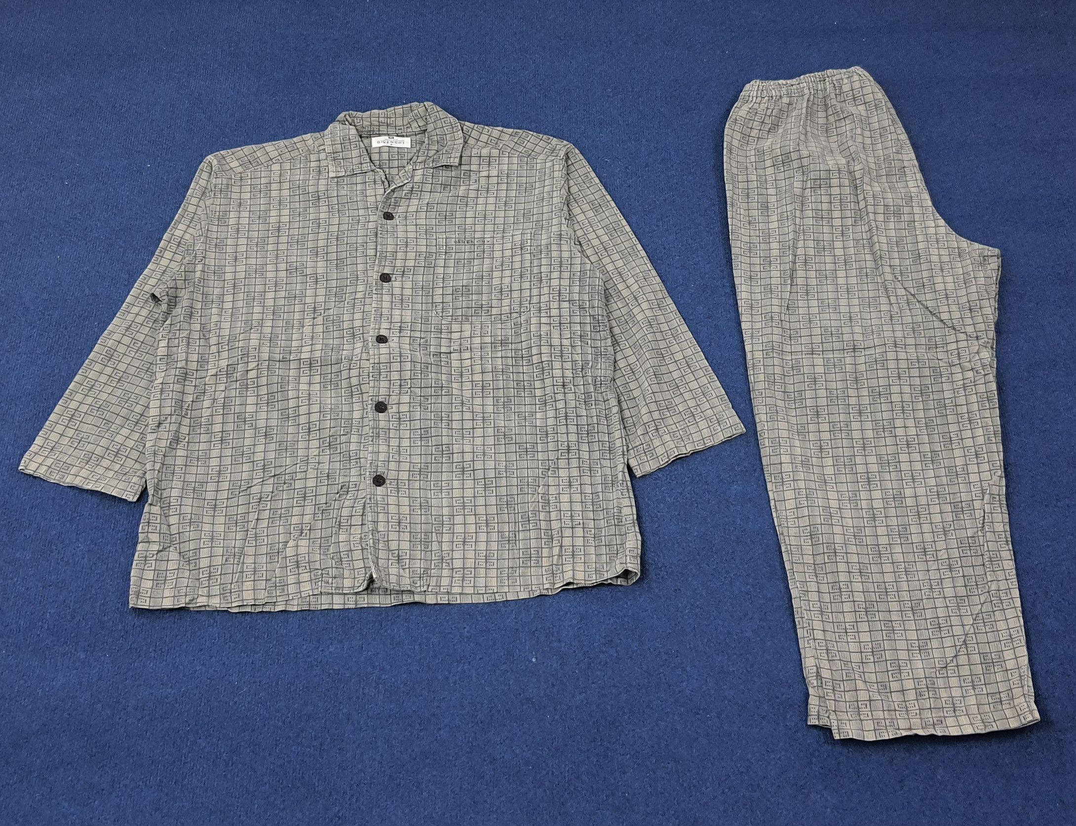 Givenchy Vintage Givenchy Pajamas Luxury Fashion Set C234N9 Size US L / EU 52-54 / 3 - 1 Thumbnail