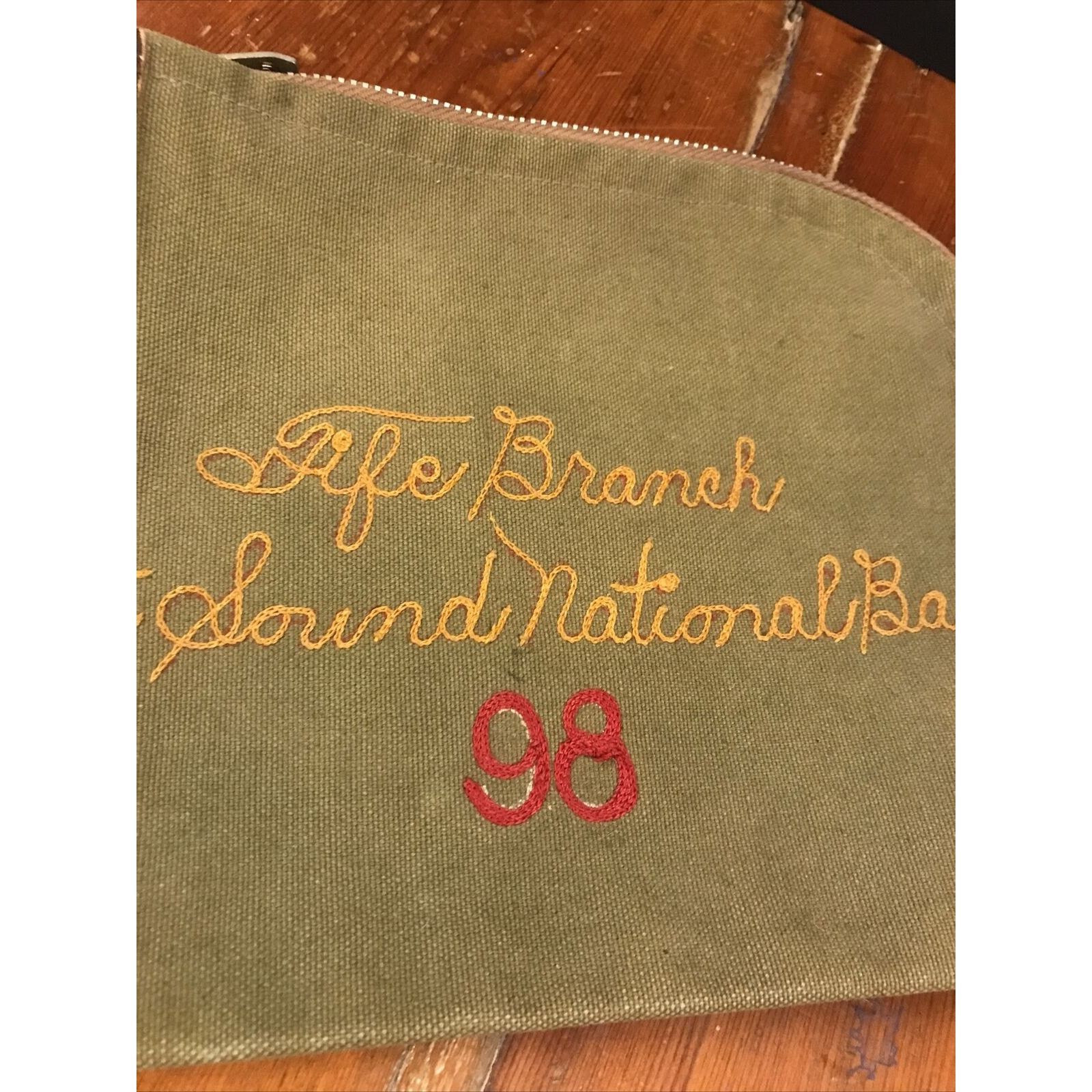 The Unbranded Brand Canvas 1930s Zipper Bank Bag Chain Stitch Leather Talon Zip Size ONE SIZE - 4 Thumbnail