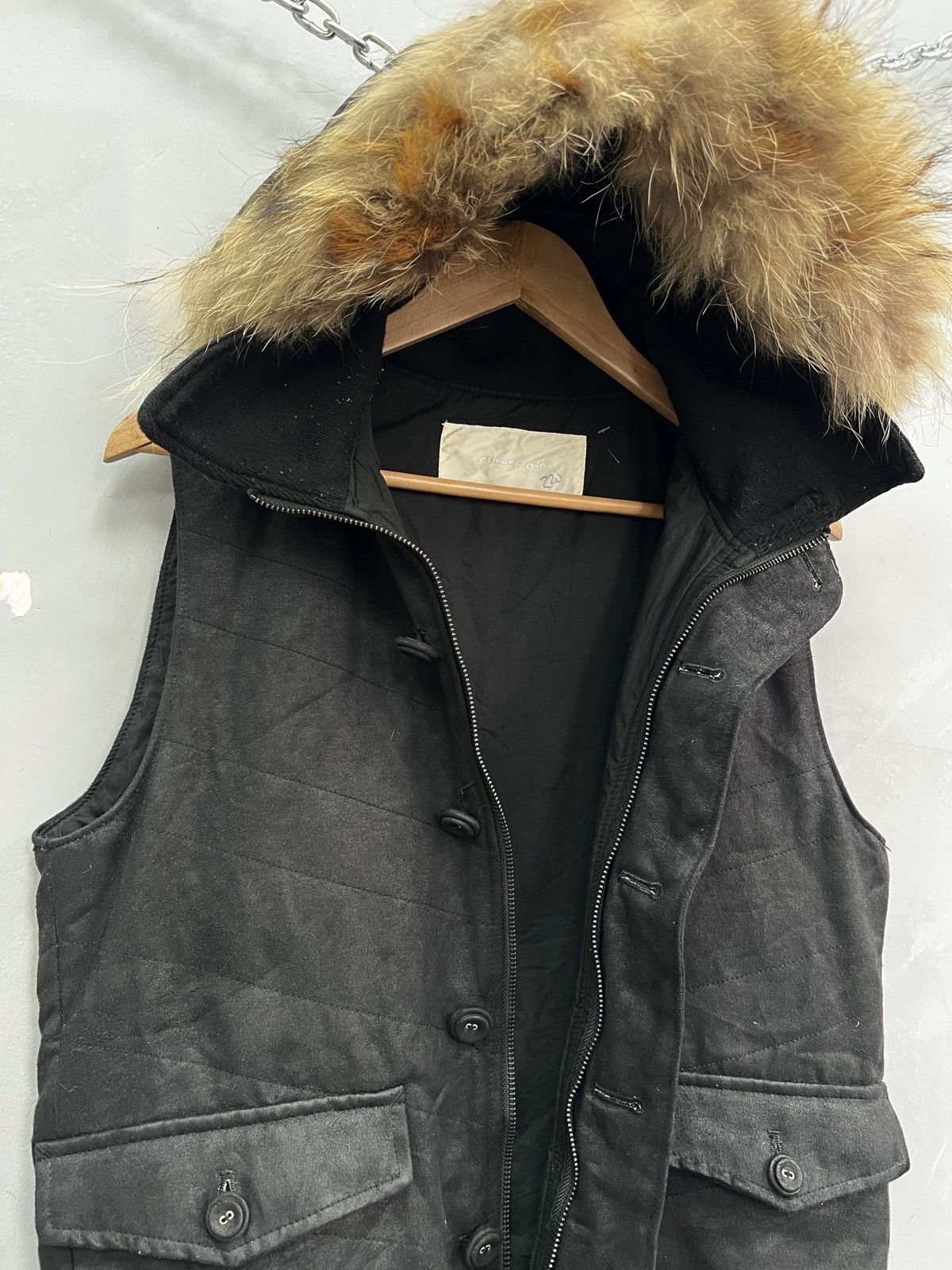 Le Grande Bleu (L.G.B.) Black real fur hood japanese jacket vest rick owens style Size US M / EU 48-50 / 2 - 5 Thumbnail
