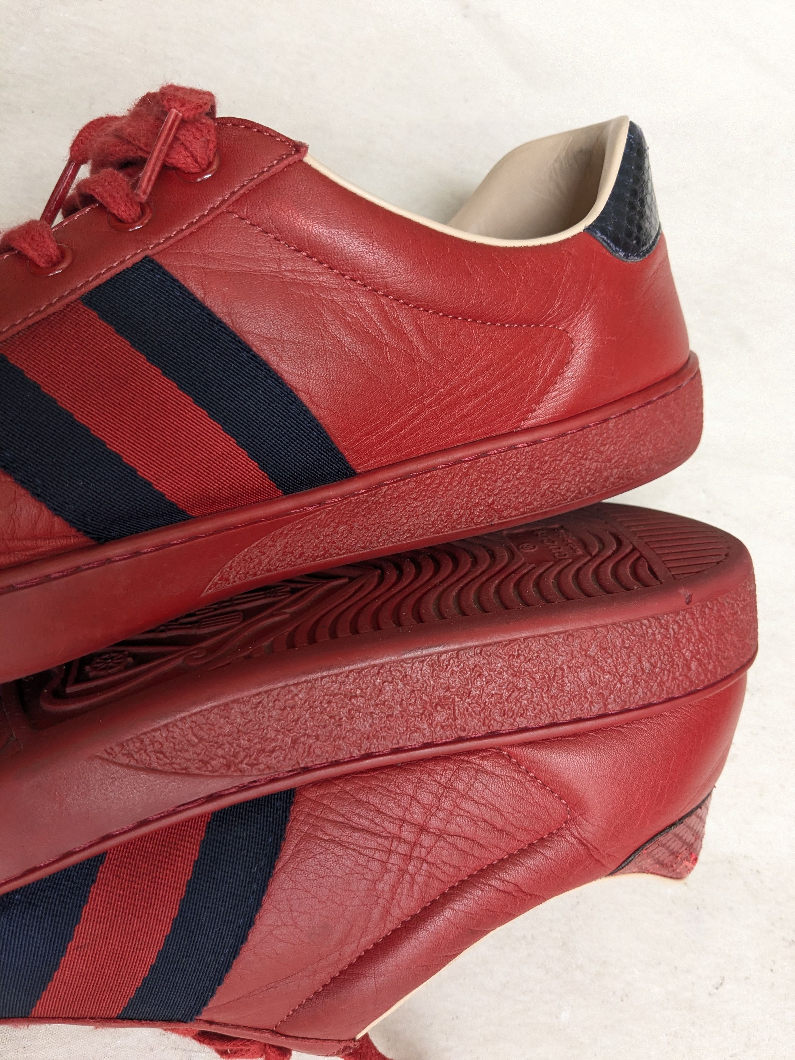 Gucci Gucci Ace Sneakers Red Bee Leather Low Tops Size US 12.5 / EU 45-46 - 15 Thumbnail
