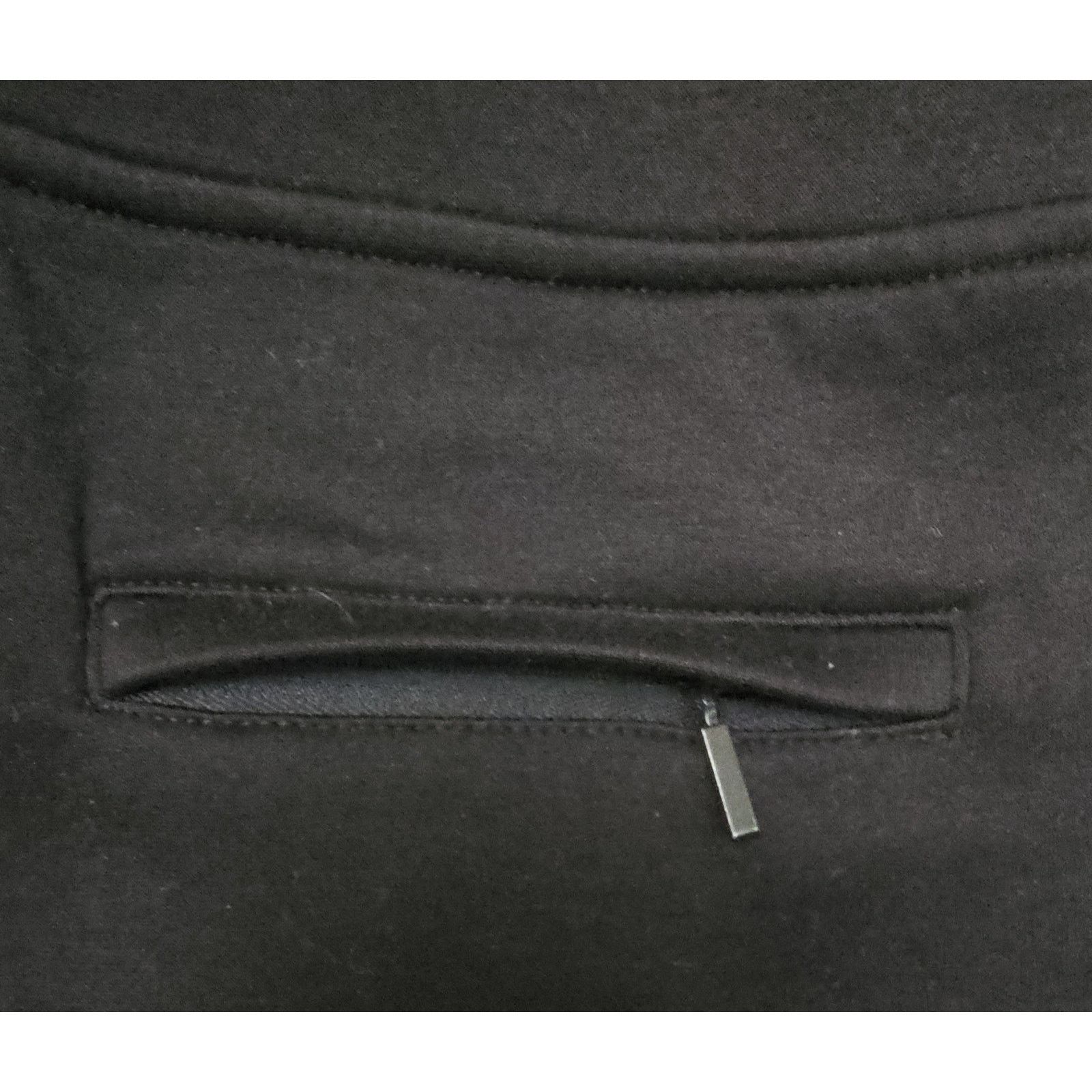 Armani Exchange A/X Armani Exchange Drawstring Bermuda Logo Sweatshort XS Size US 28 / EU 44 - 5 Thumbnail