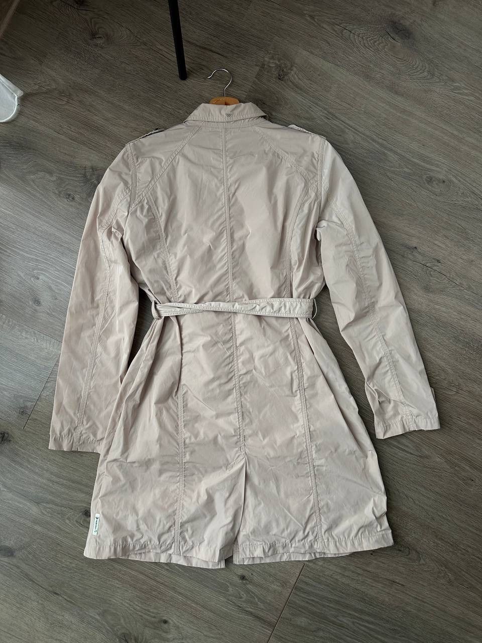 Armani × Vintage Vintage Armani Jeans Nylon Beige Coats Womens Jacket Size M / US 6-8 / IT 42-44 - 12 Thumbnail