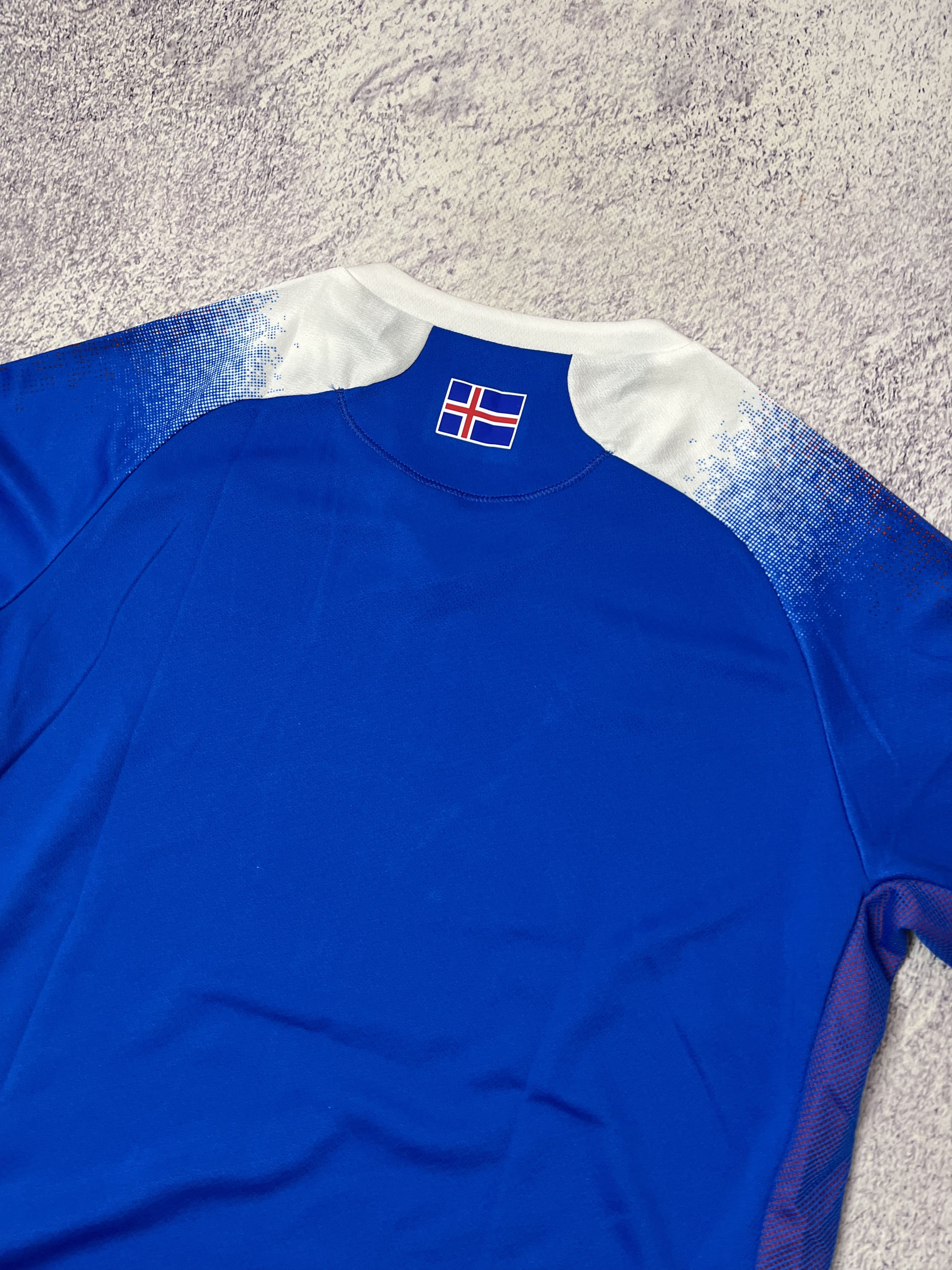 Errea Men soccer jersey Iseland KSI size Xs errea sport Size US XS / EU 42 / 0 - 14 Thumbnail