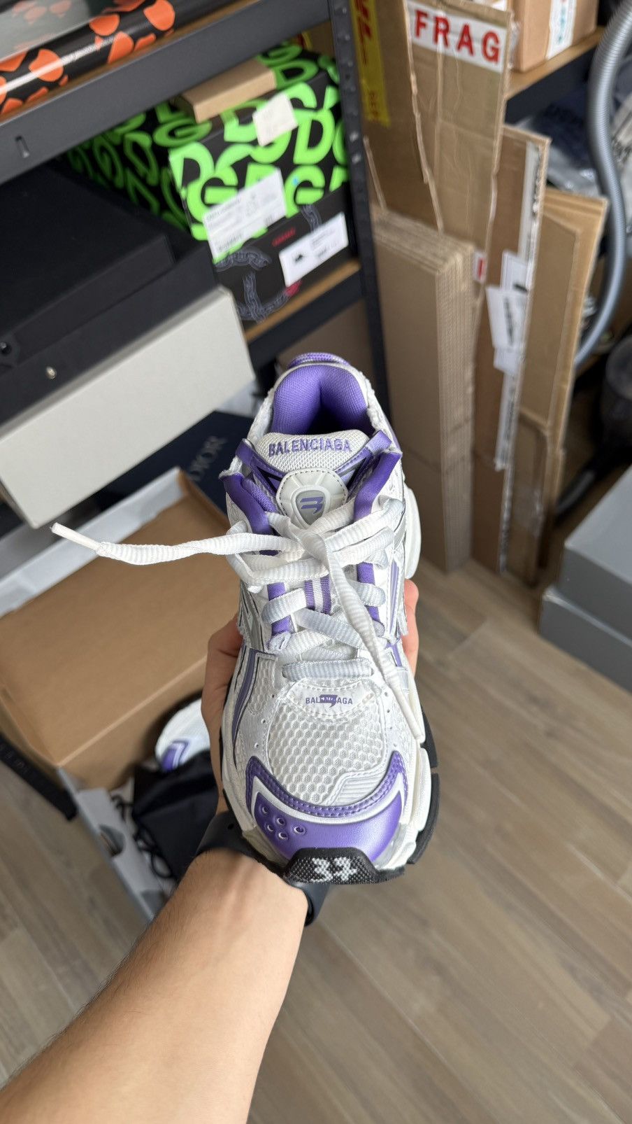 Balenciaga Balenciaga Runner White Purple 37 Size US 7 / IT 37 - 4 Thumbnail