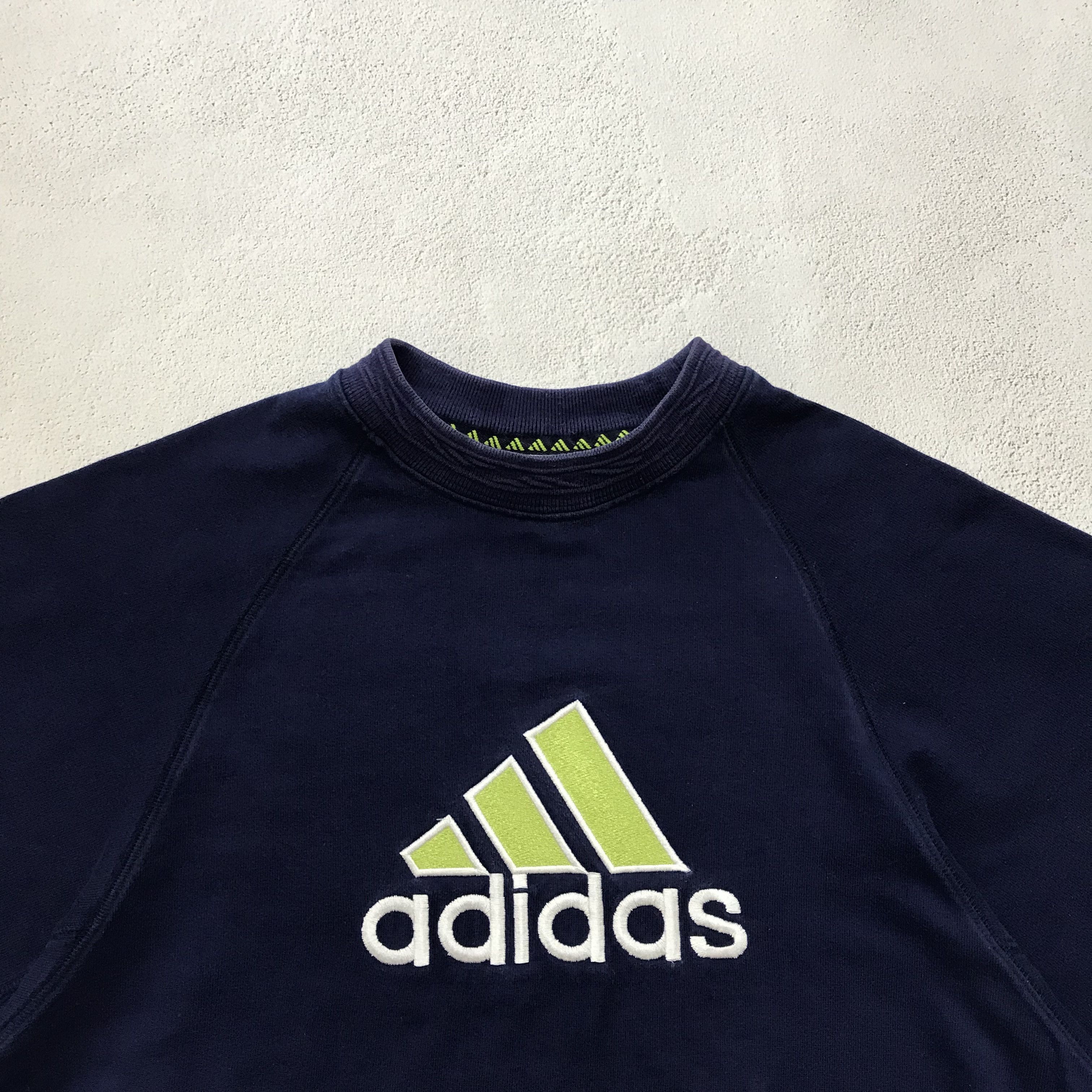 Adidas ADIDAS Vintage Sweatshirt Crewneck BigLogo 90s Rare Pullover Size US S / EU 44-46 / 1 - 3 Thumbnail