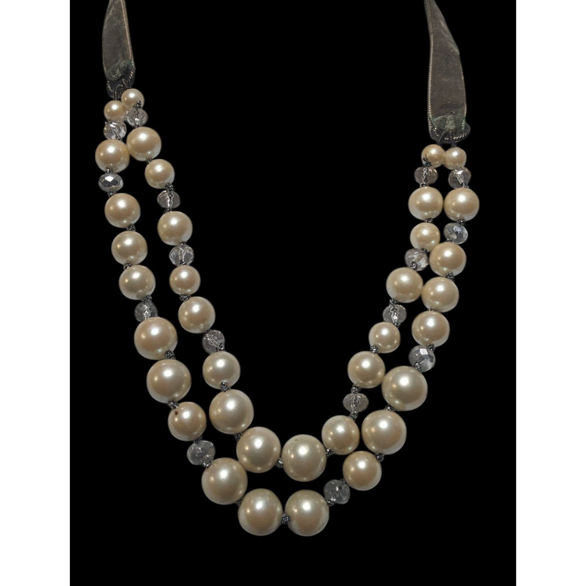 Monet Vintage Monet Green Velvet And Pearl Necklace Size ONE SIZE - 2 Thumbnail
