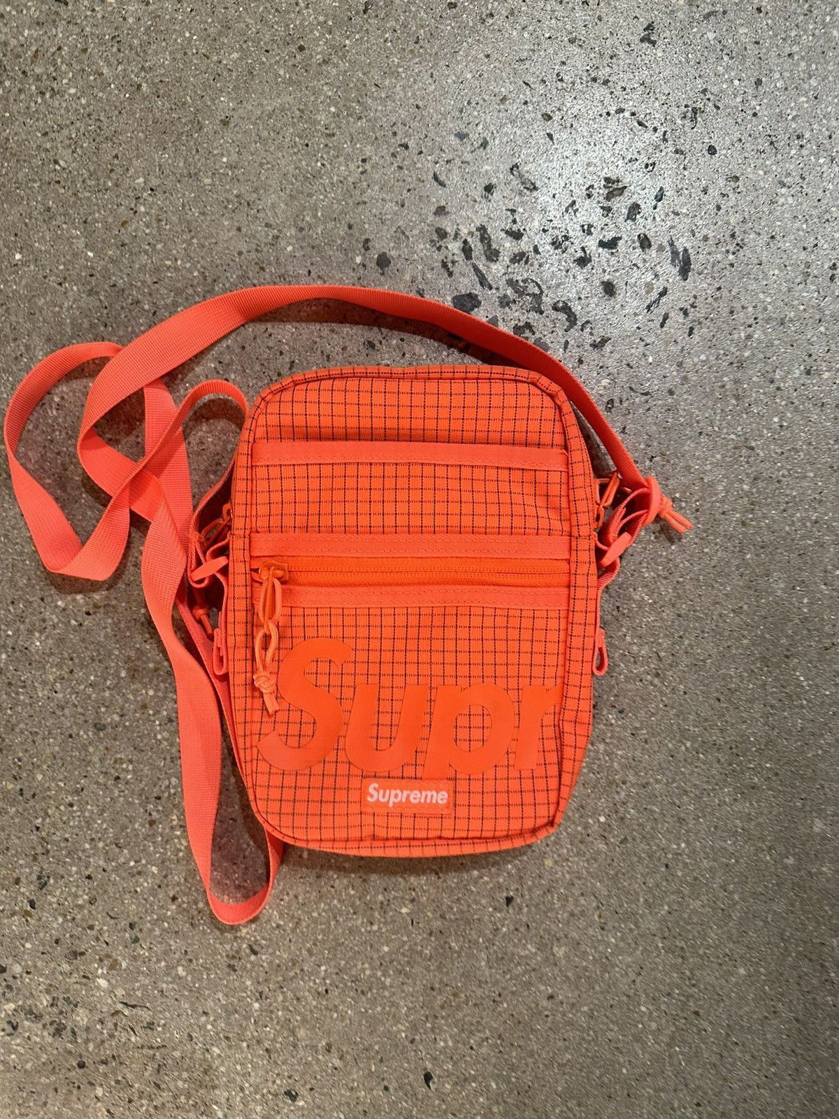 Grailed supreme shoulder bag hotsell