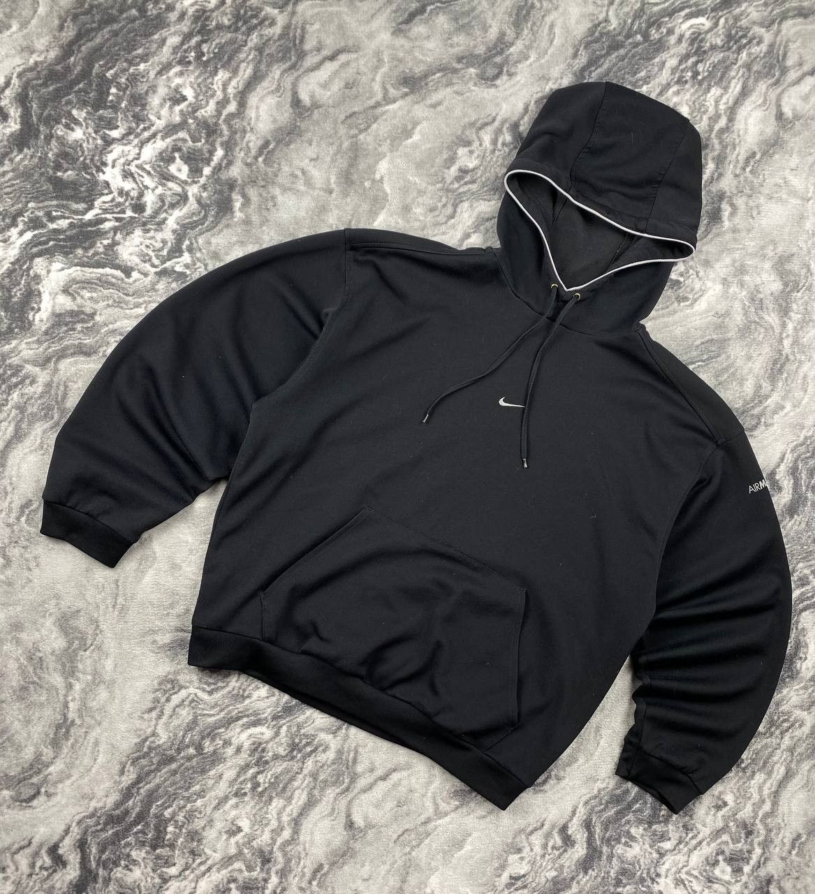 Nike Vintage Nike Air Max Central Logo Hoodie Men Size L Black Size US L / EU 52-54 / 3 - 1 Thumbnail