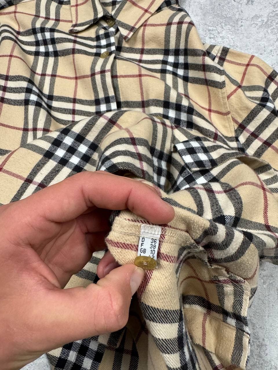 Burberry Vintage Burberry Button Up Shirt Nova Check Size 38 Size S / US 4 / IT 40 - 14 Thumbnail