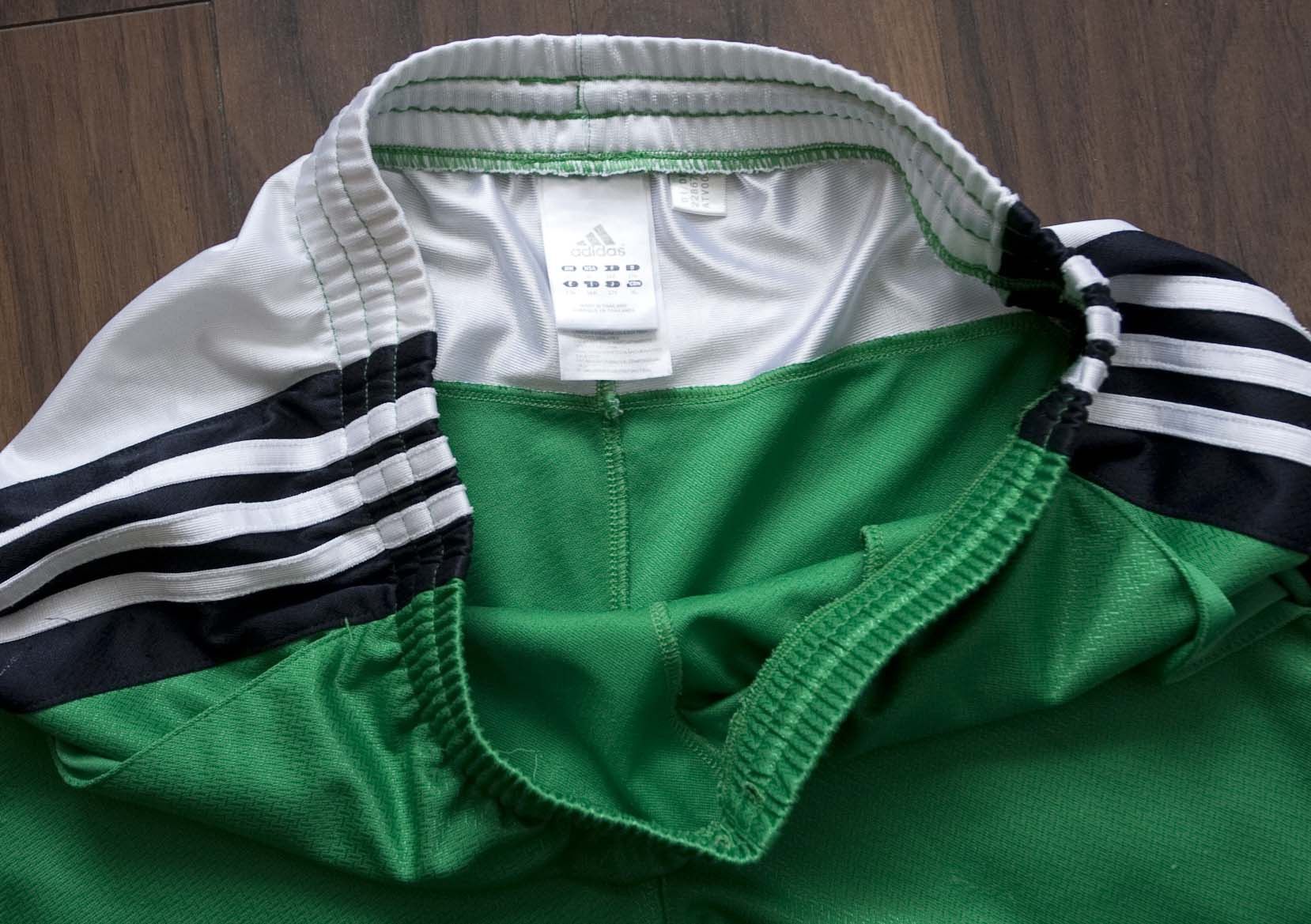 Adidas Adidas Shorts Size XL / 35 Green Shiny Size US 35 - 4 Thumbnail