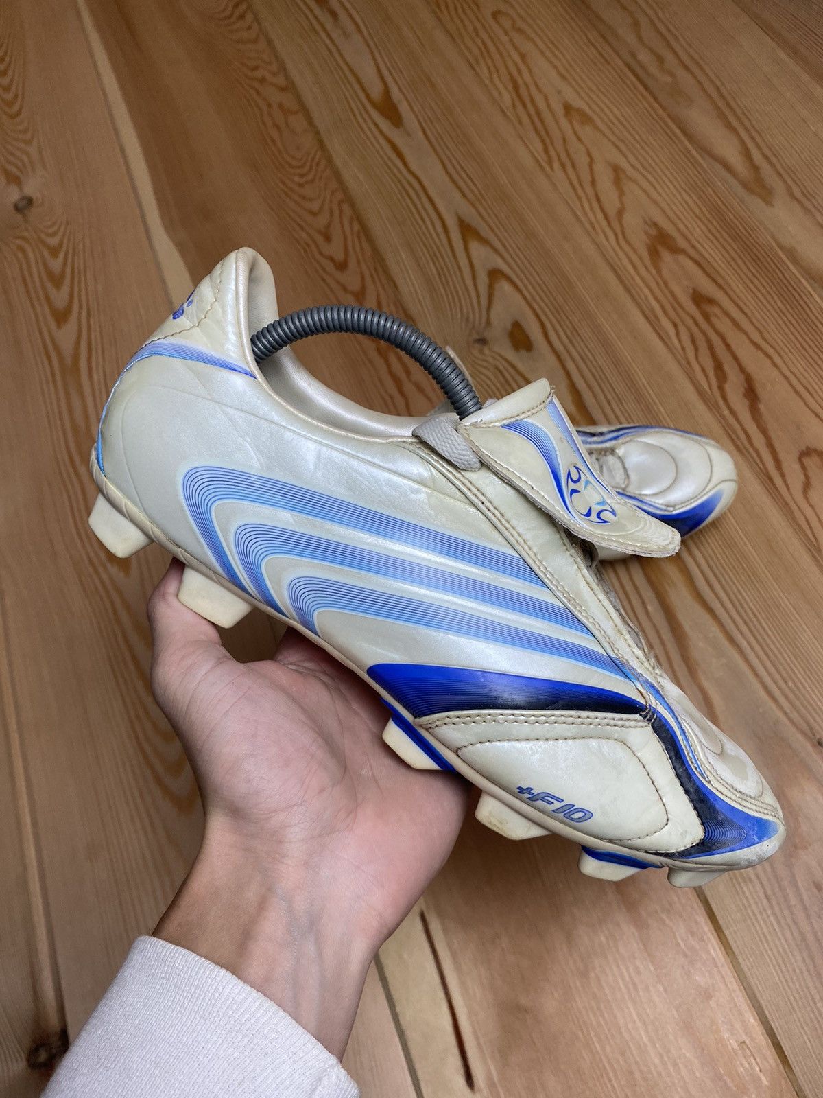 Adidas × Vintage Vintage adidas Soccer boots F10 size 10 US Size US 10 / EU 43 - 1 Thumbnail