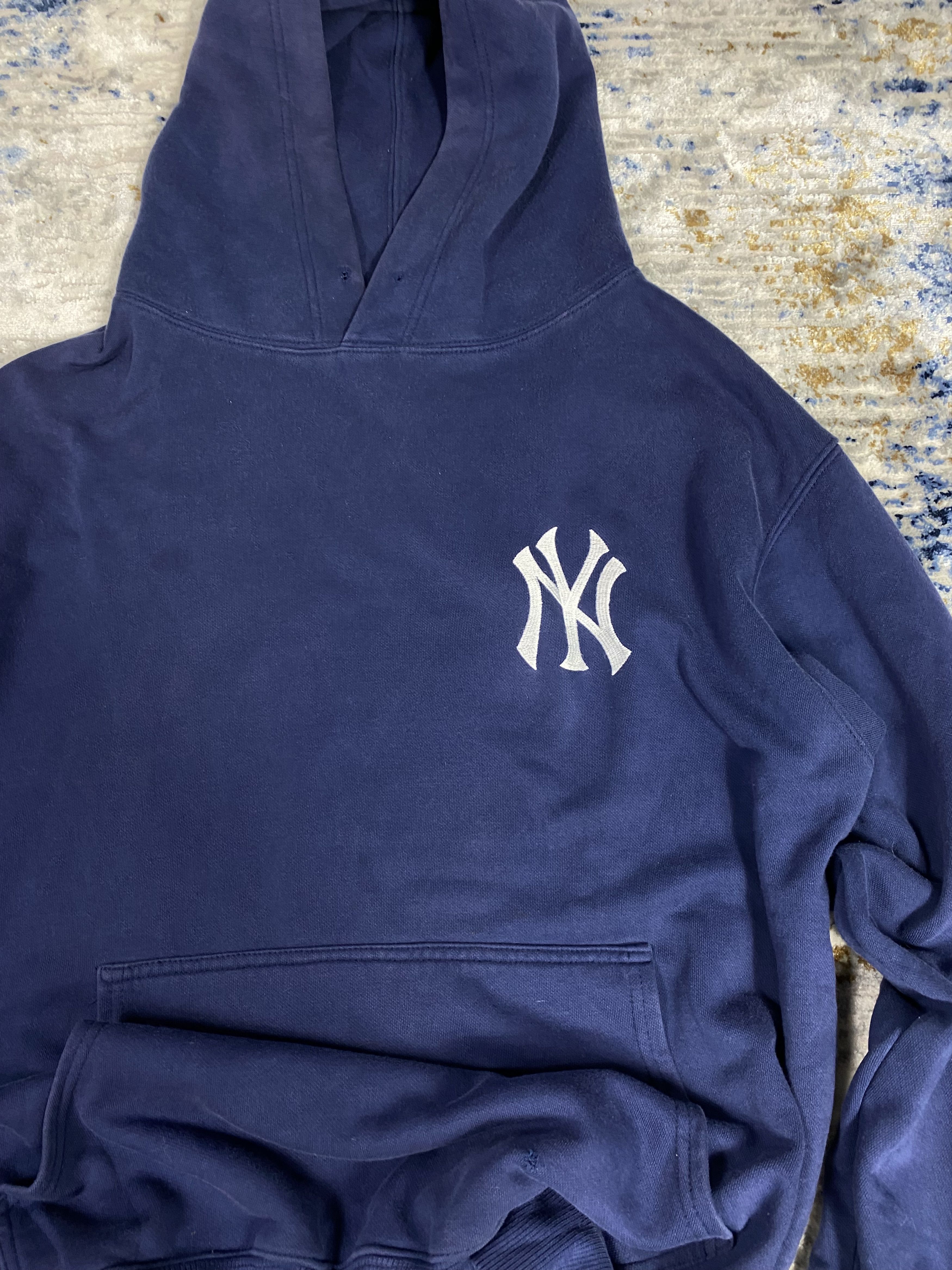 Vintage 90S BOXY New York VINTAGE HOODIE Size US L / EU 52-54 / 3 - 4 Thumbnail