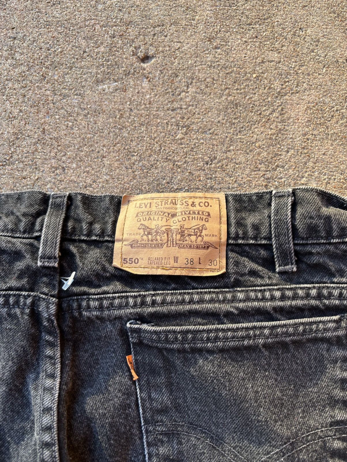 Levi's × Levi's Vintage Clothing × Vintage Vintage orange tab Levi's 550 Size US 38 / EU 54 - 1 Thumbnail