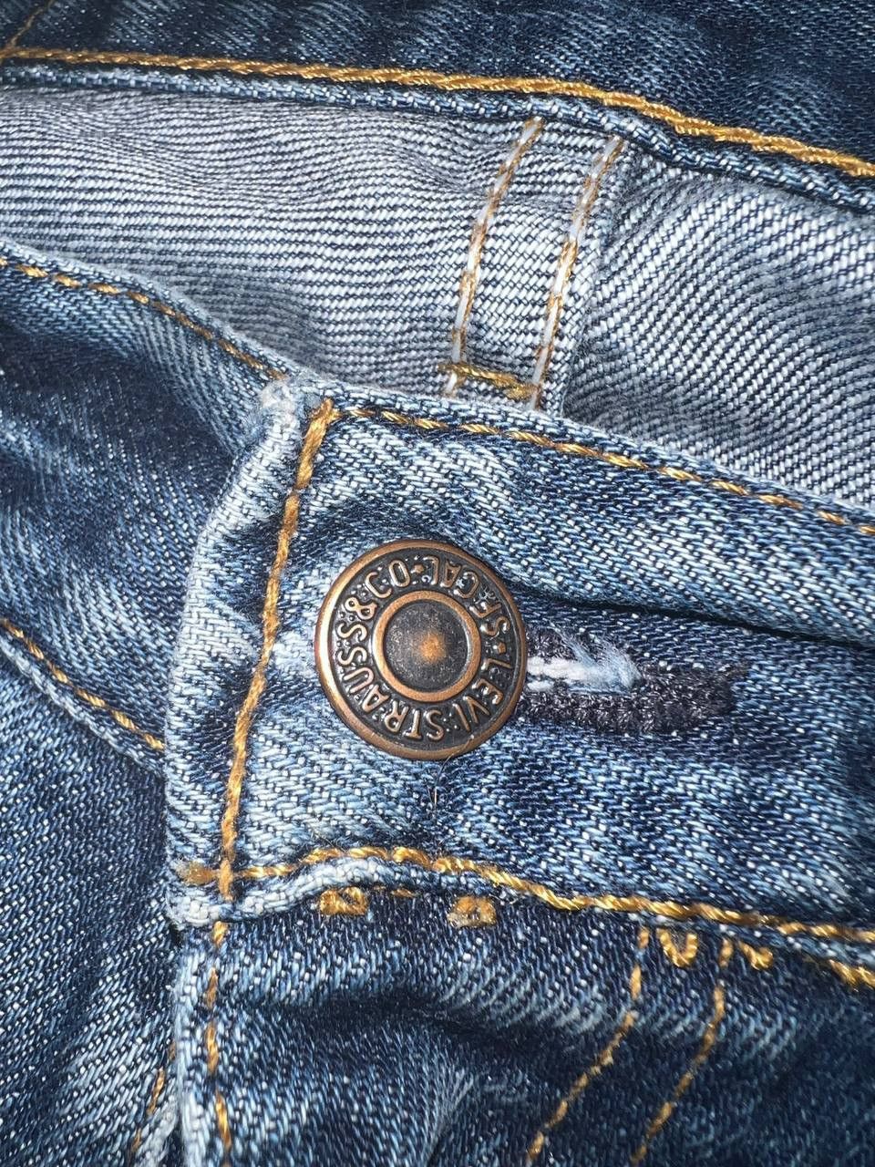 Levi's × Vintage Vintage Levi's 505 Blue Distressed Mud Wash Denim Jeans Size US 31 - 10 Thumbnail