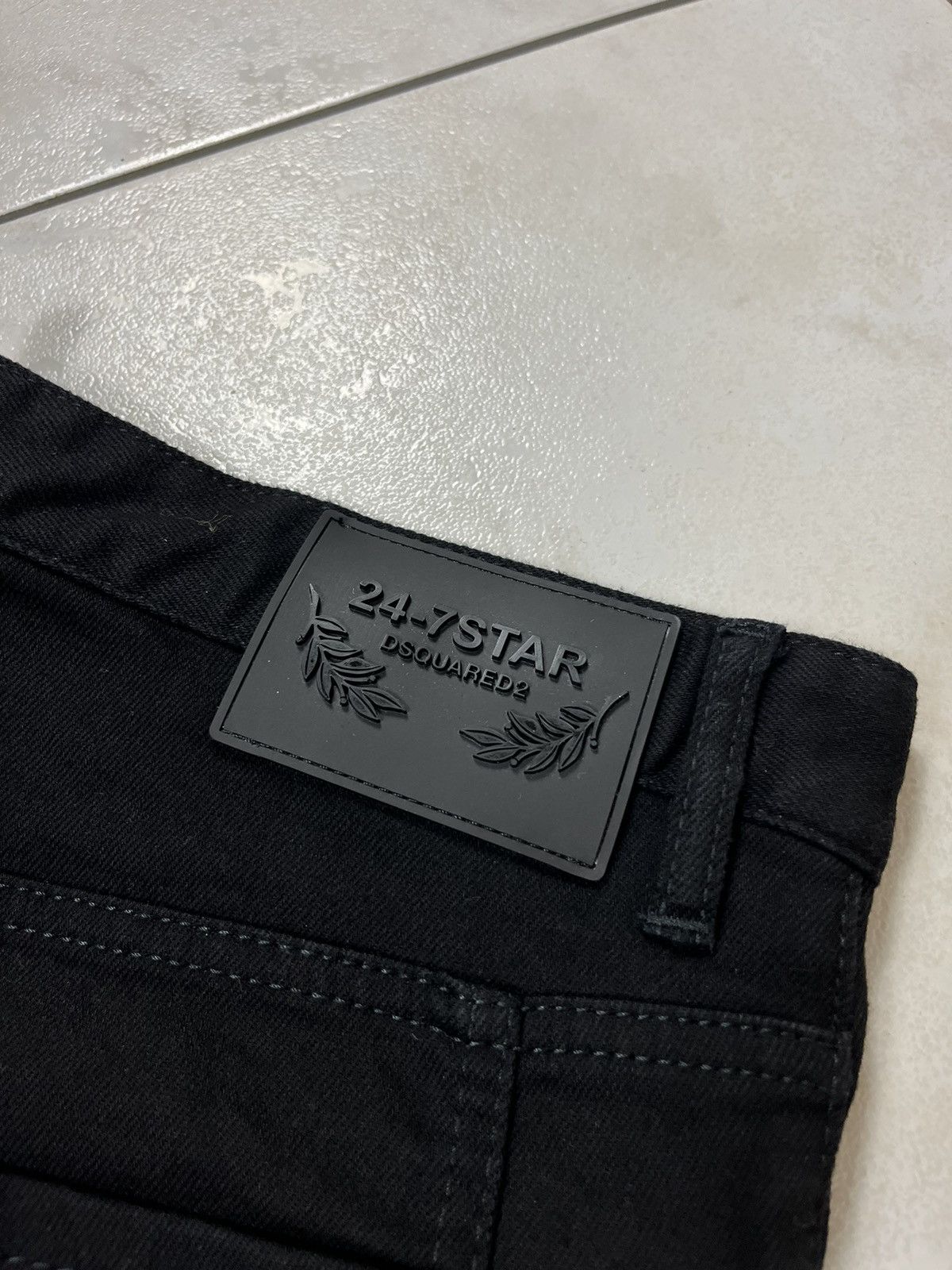 Designer × Dsquared2 Dsquared2 24-7 star Tidy biker jean denim pants full black Size US 34 / EU 50 - 17 Thumbnail