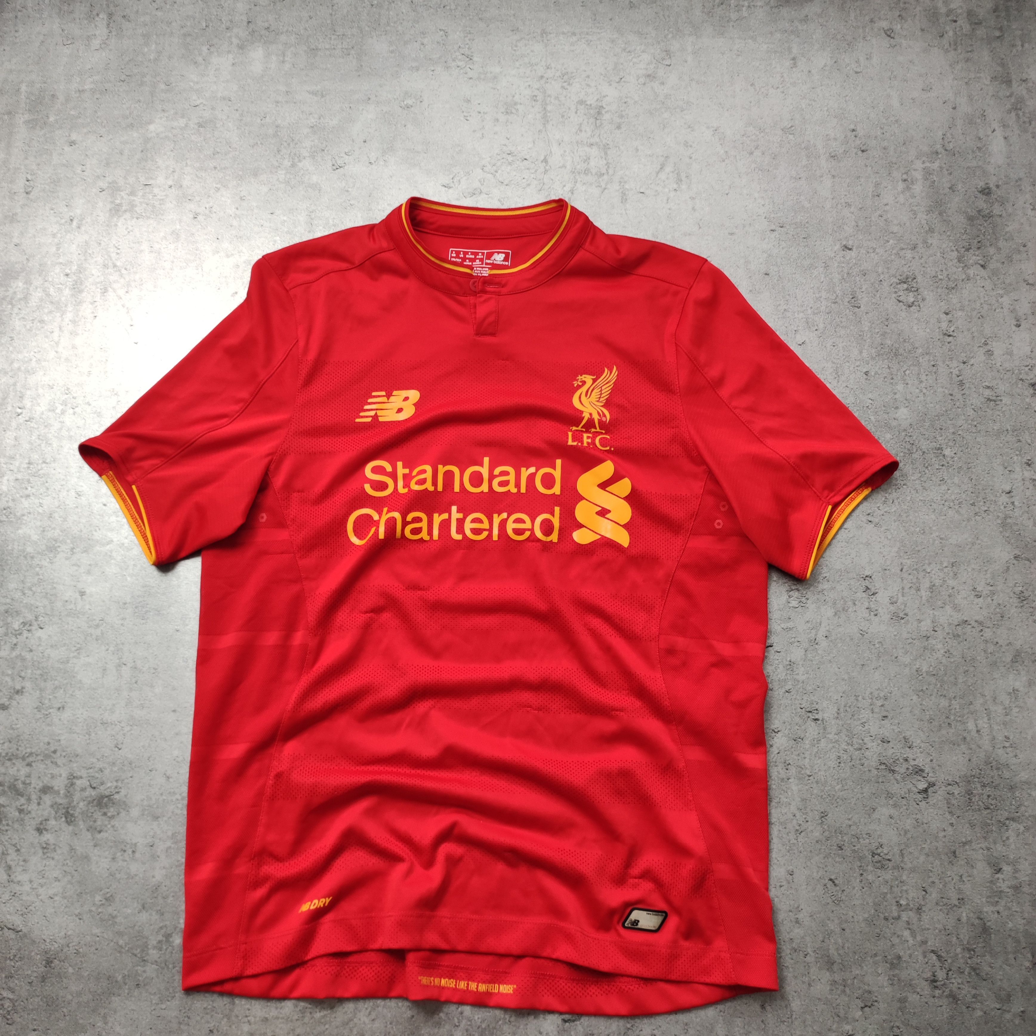 Other RARE Liverpool FC 2016/17 New Balance Football Jersey Size US S / EU 44-46 / 1 - 2 Thumbnail
