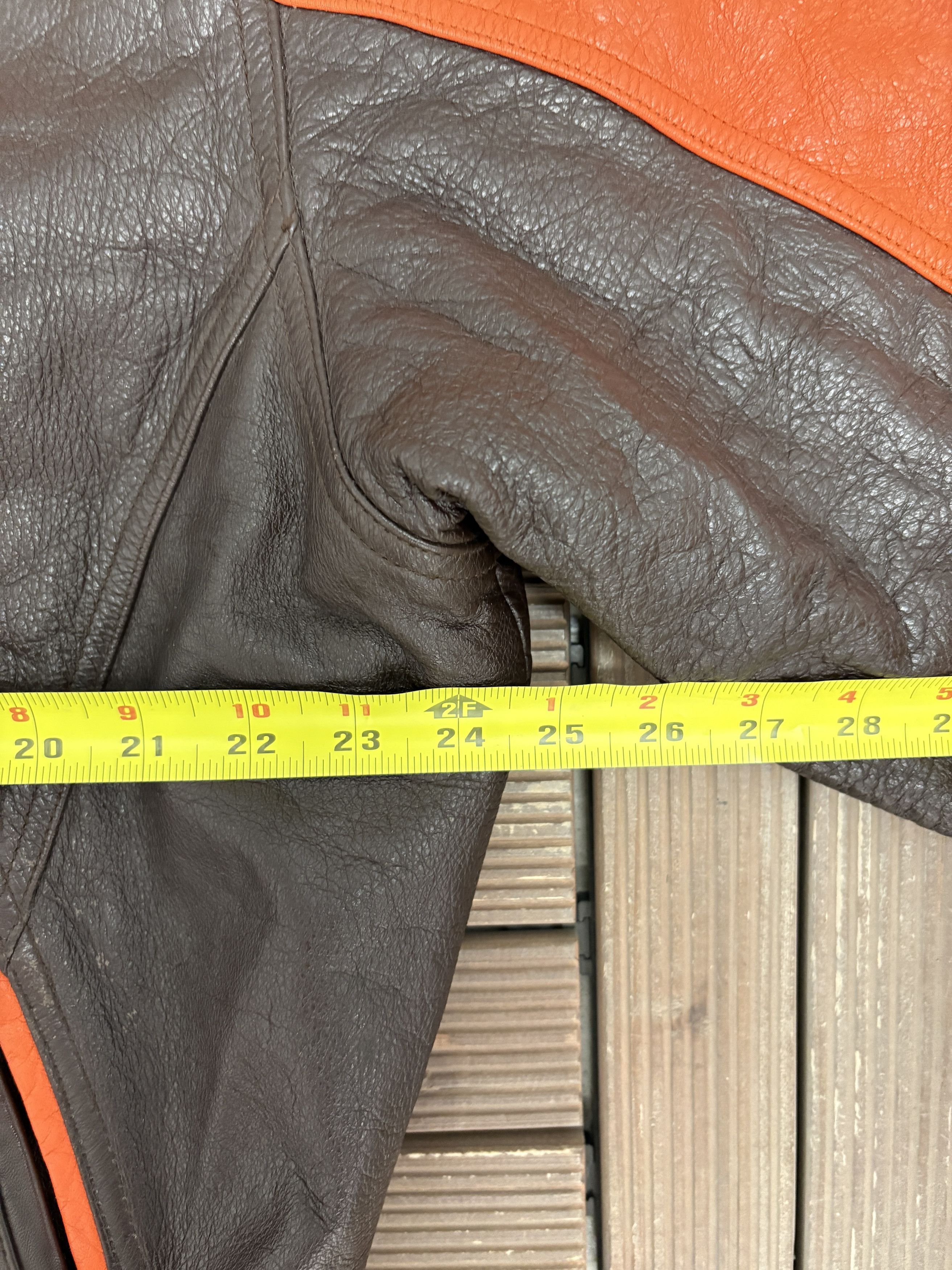 Vintage Cleveland Browns Stitched Vintage Brown Leather Jacket Size US XL / EU 56 / 4 - 7 Thumbnail