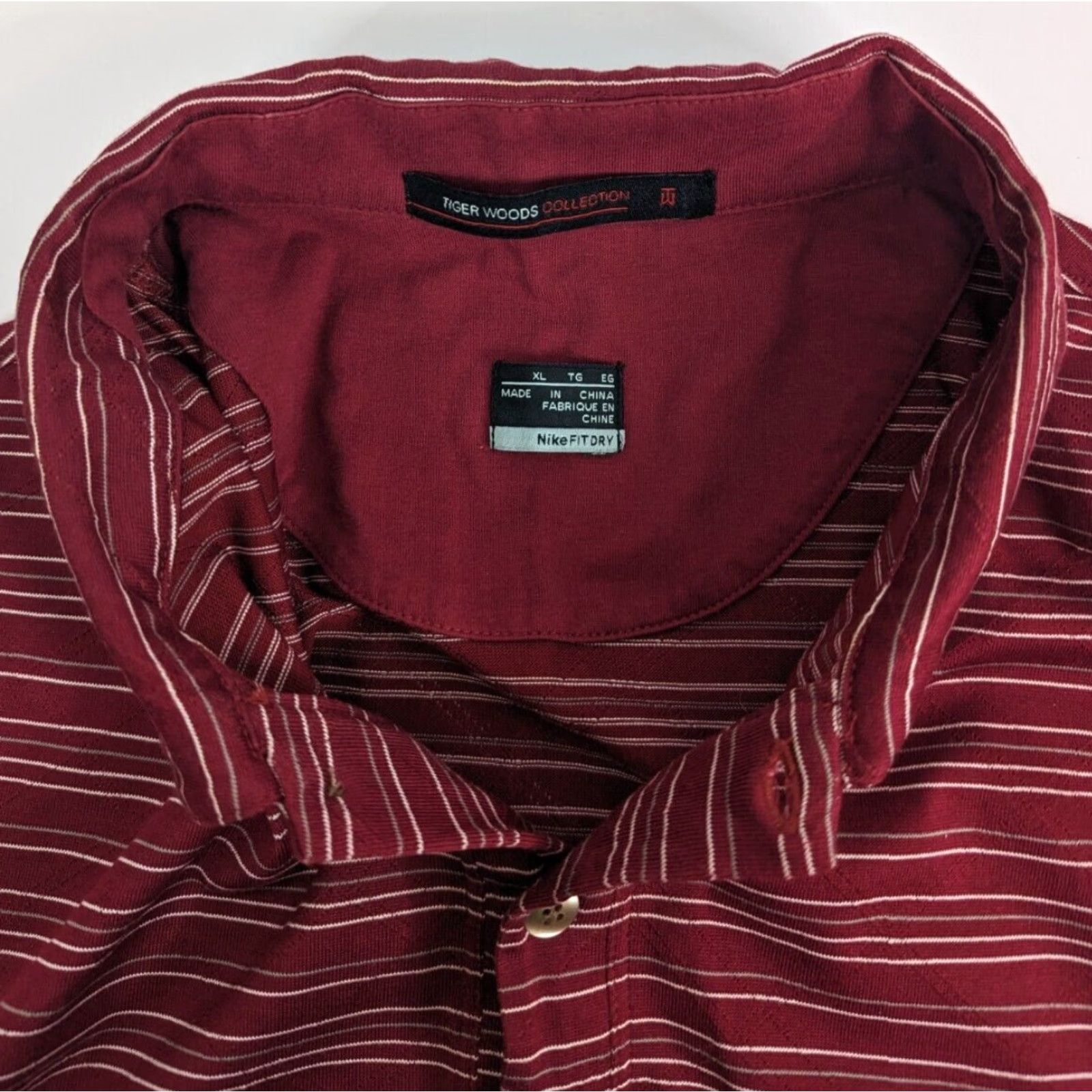 Vintage Tiger Woods Collection Polo Shirt XL Maroon Nike Fit Dry Golf Men Shirt XL Red Nike Dri-Fit Logo 267946-677 Size US XL / EU 56 / 4 - 7 Thumbnail