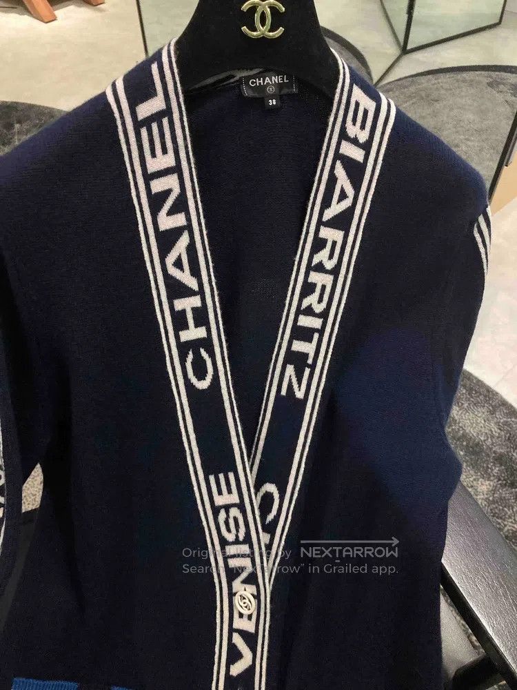 Chanel Chanel Long cardigan with blue and white letters coat Size XS / US 0-2 / IT 36-38 - 3 Thumbnail