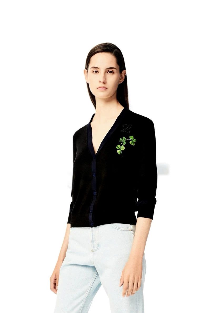 Loewe LOEWE Four-leaf clover embroidered wool sweater Size XS / US 0-2 / IT 36-38 - 2 Thumbnail