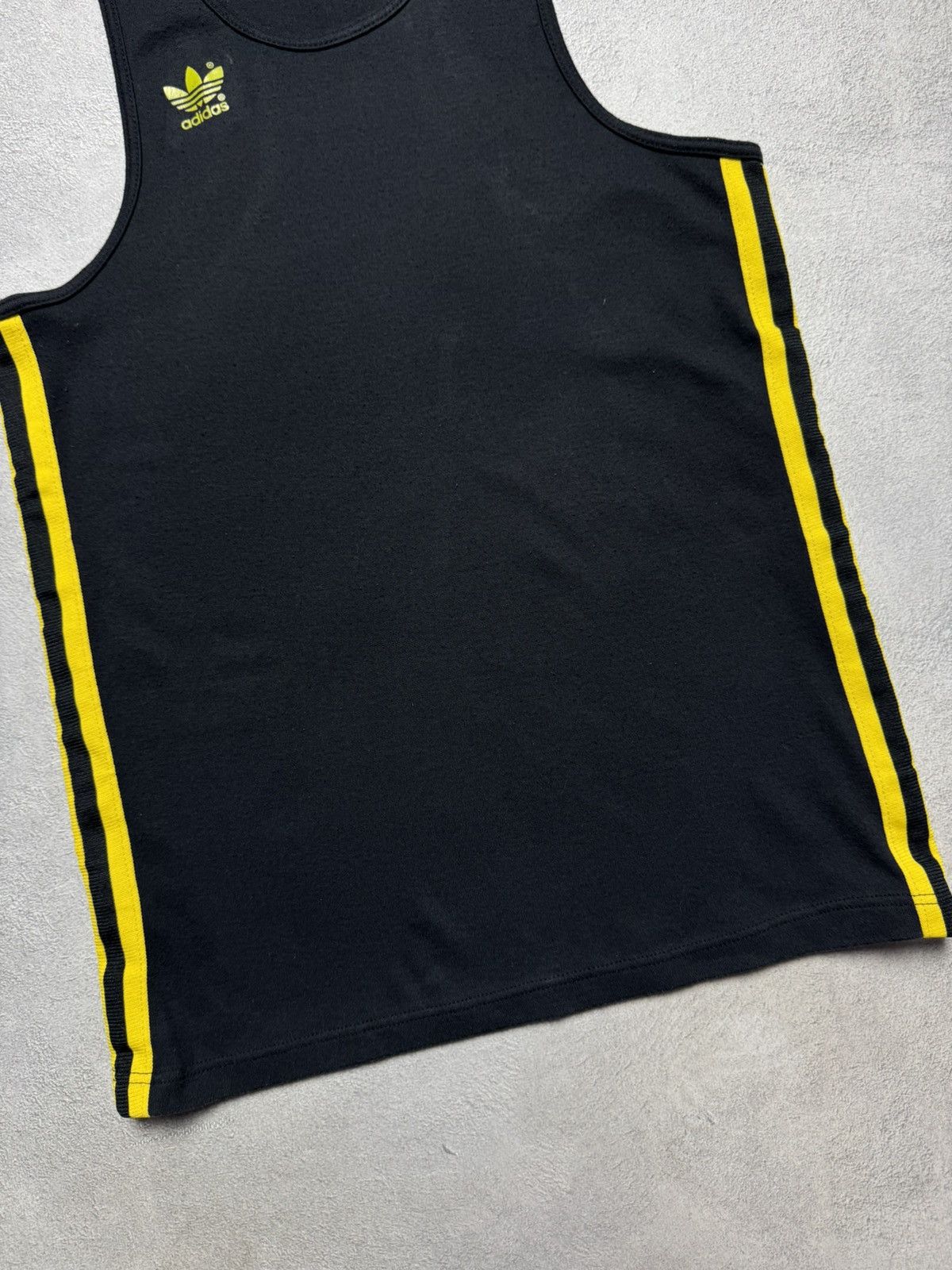 Adidas 1990s Adidas Vintage Football Soccer Running Vest Jersey Size US S / EU 44-46 / 1 - 4 Thumbnail