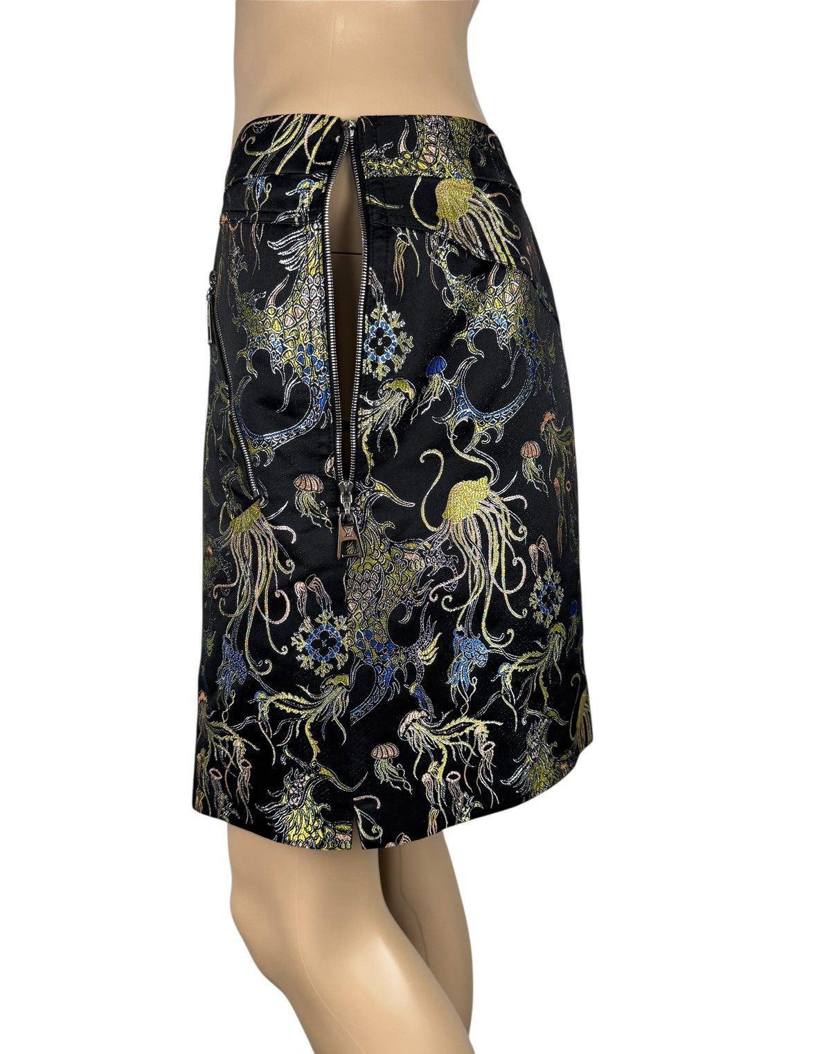 Louis Vuitton Louis Vuitton Sea Theme Skirt Print Embroidered Silk size 38 Size 27" / US 4 / IT 40 - 8 Thumbnail