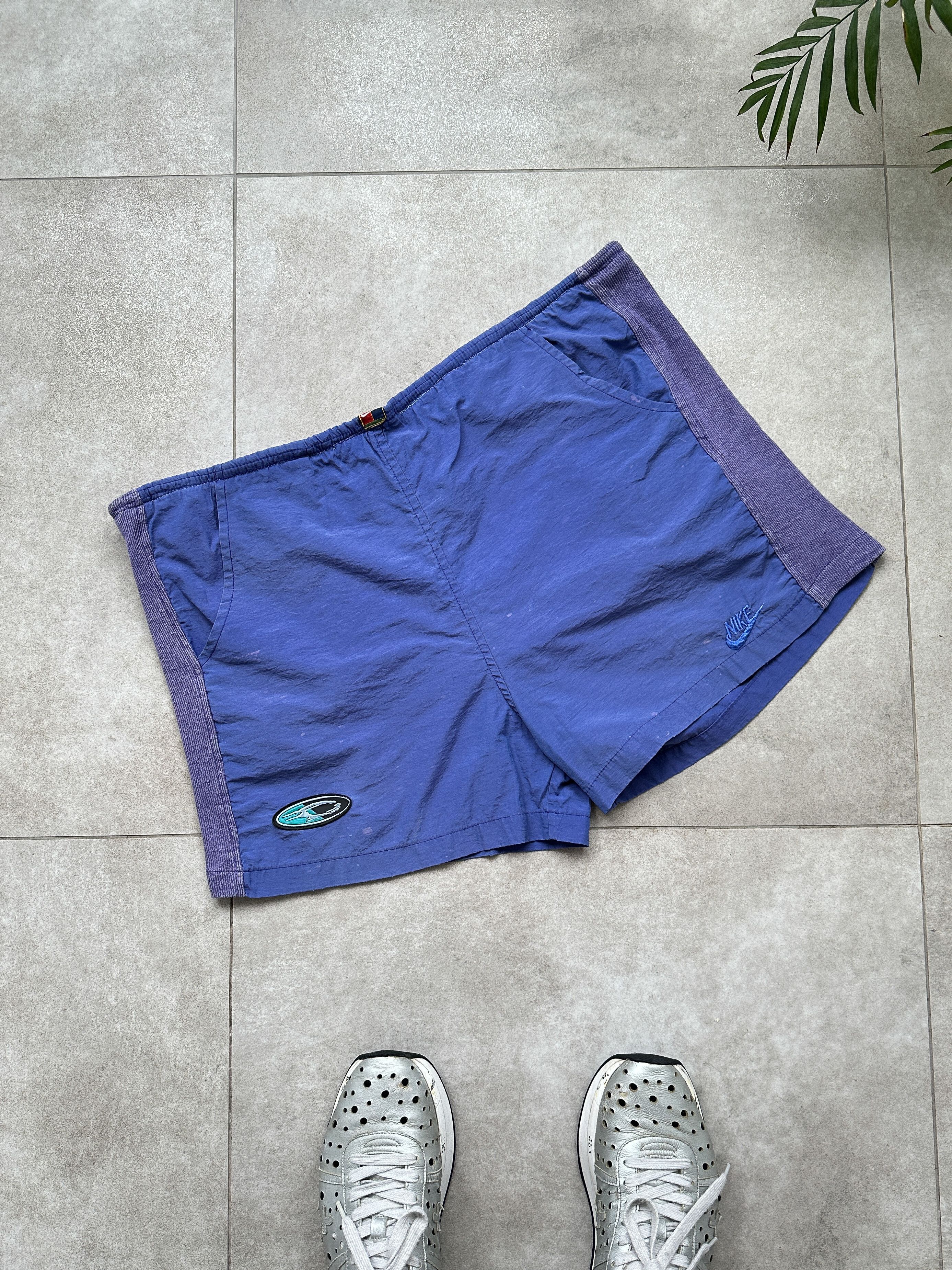 Nike Vintage Nike Challenge Court Swim Shorts Size US 36 / EU 52 - 1 Thumbnail