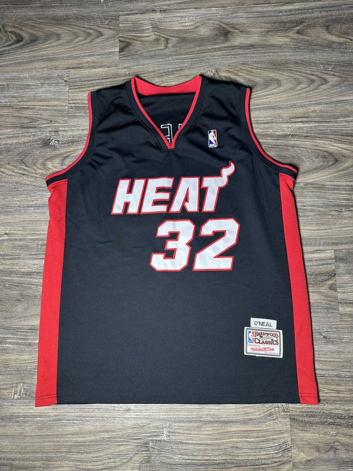 NBA Men's Miami Heat Shaquille O'Neal Mitchell Authentic Jersey Size US XL / EU 56 / 4 - 1 Thumbnail
