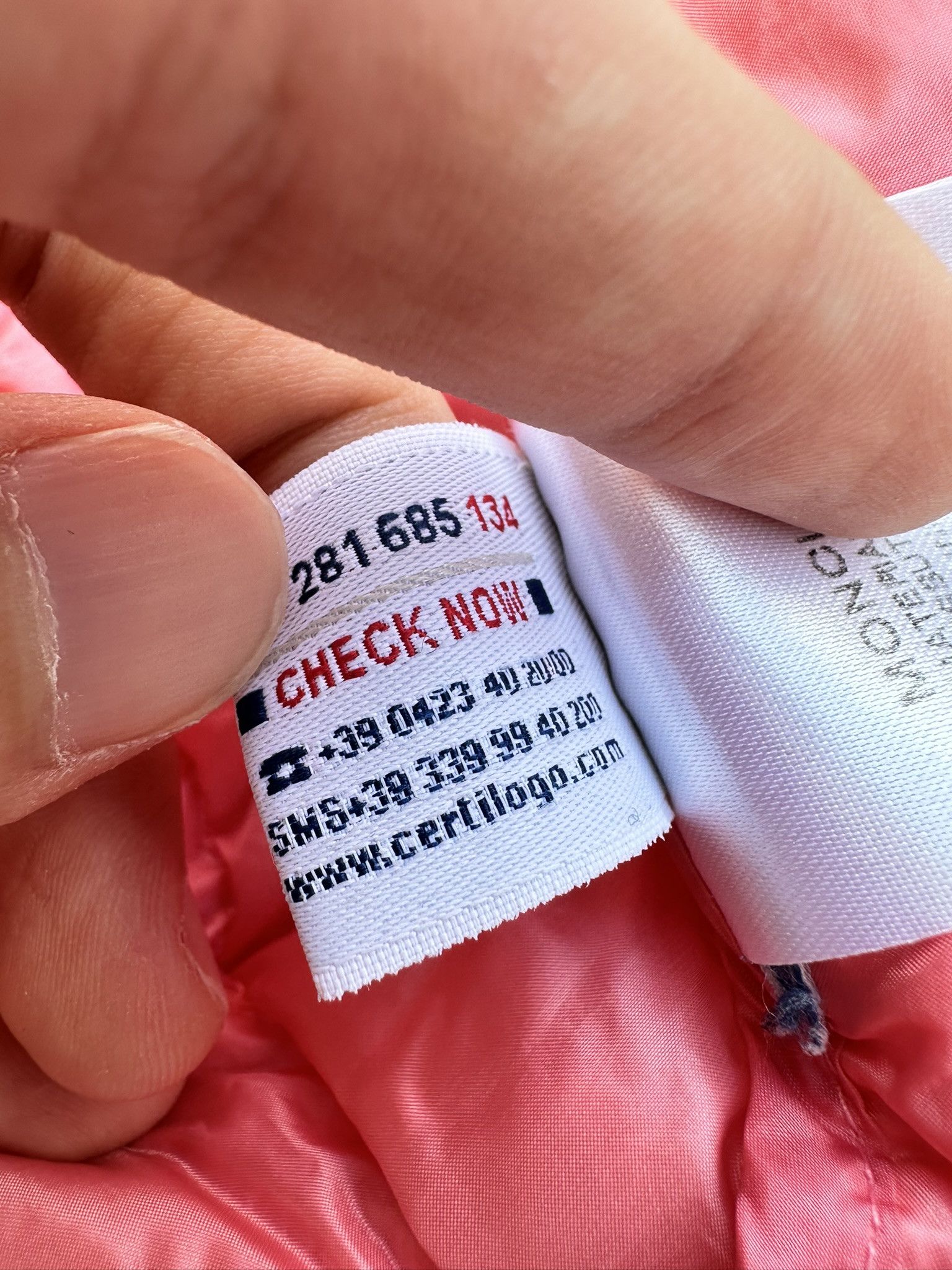 Moncler Moncler Vest Jacket Coral Pink Patch Logo Buttoned Size S / US 4 / IT 40 - 14 Thumbnail