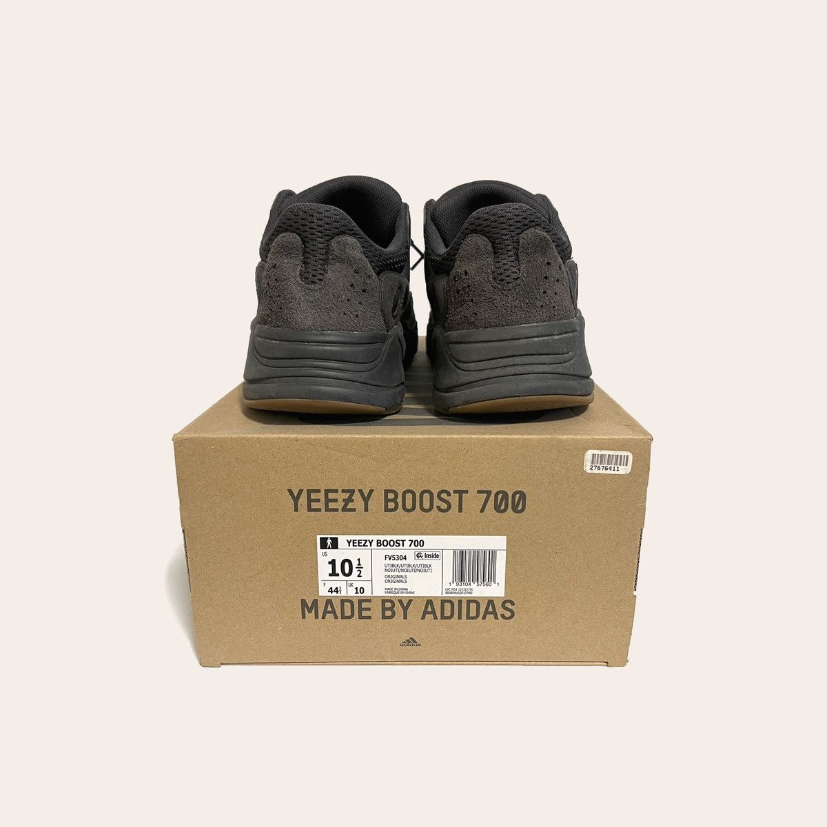 Kanye West Yeezy Boost 700 Utility Black Size US 10.5 / EU 43-44 - 4 Thumbnail