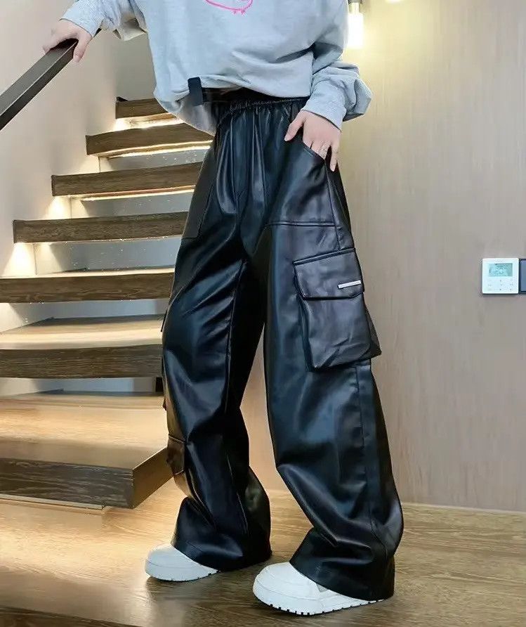 Japanese Brand × Vintage Multi-Pockets Black PU Leather Pants Size US 31 - 4 Thumbnail