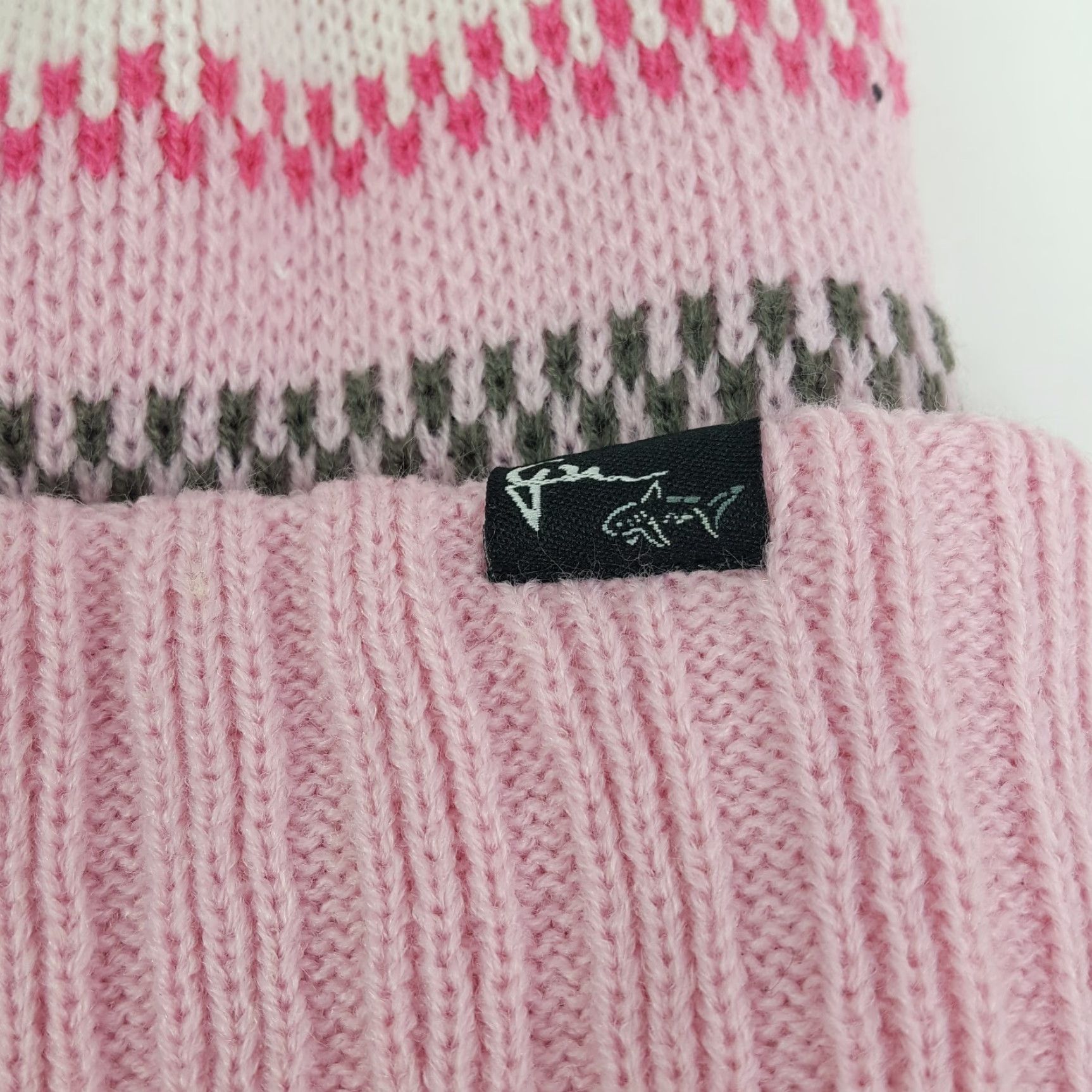 Pinko VINTAGE Greg Norman Golf Shark Beanie One Size Pink Knit Hat Cap Womens 90s Logo Embroidered Striped Fall Winter Sports Golf Toboggan Rich With Logo Size ONE SIZE - 4 Thumbnail