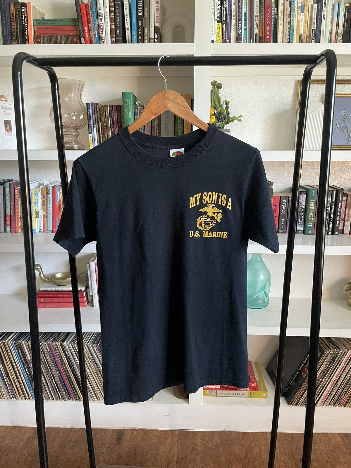 Fruit Of The Loom × Vintage Early 2000s fruit of the loom My son is a marine t-shirt Size US S / EU 44-46 / 1 - 1 Thumbnail