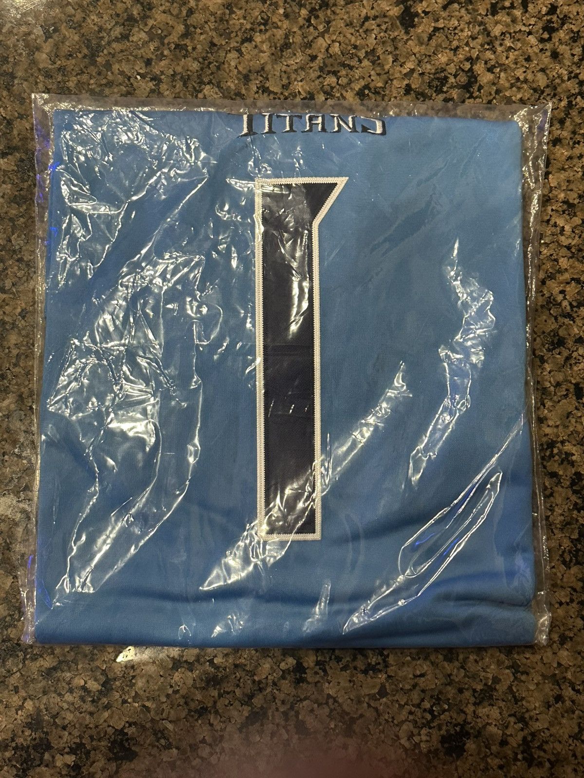 NFL Cam Ward Tennessee Titans Jersey #1 Blue Size US L / EU 52-54 / 3 - 3 Thumbnail