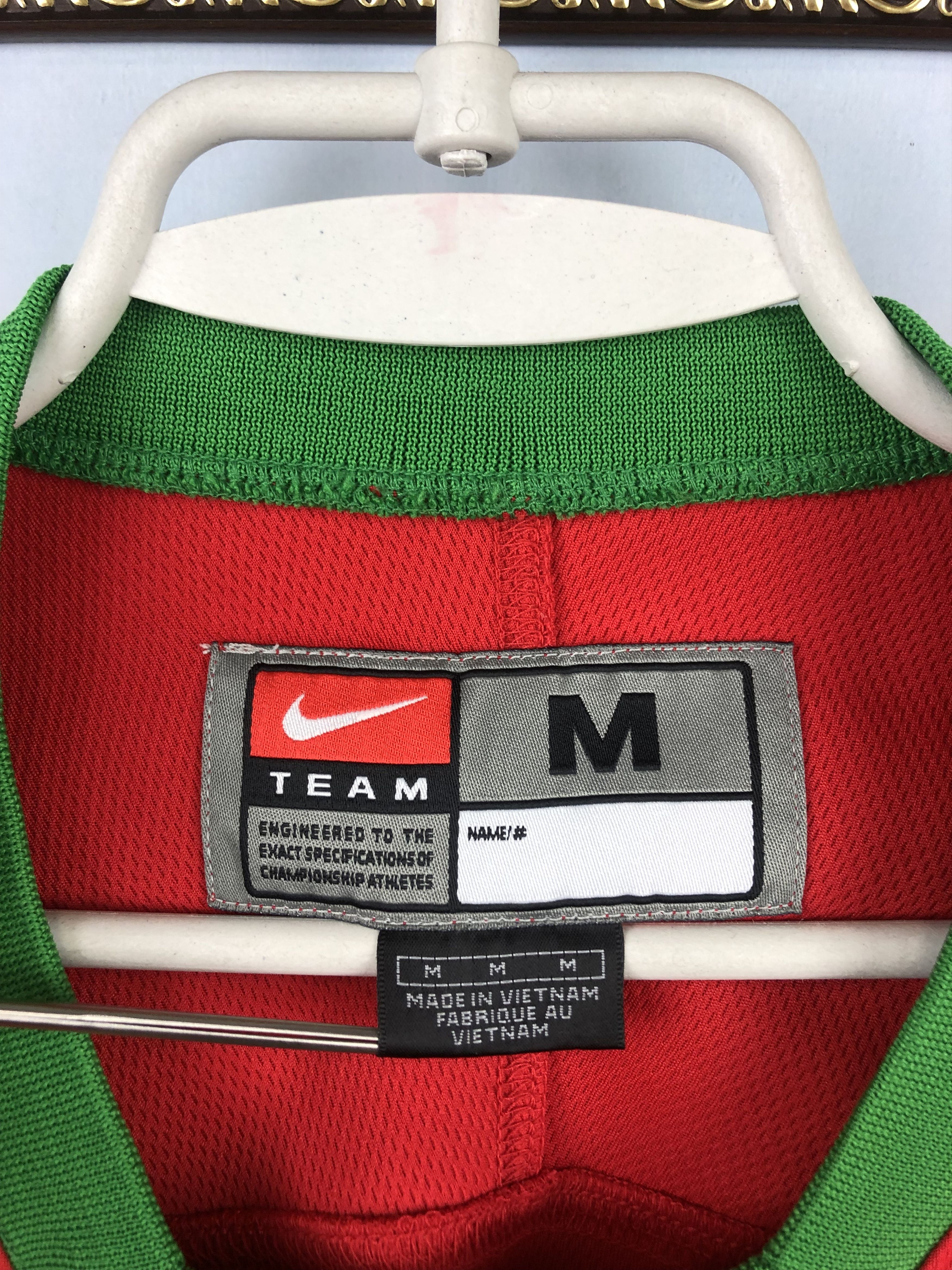 Nike Vintage Nike Team Hungary Ice Hockey Jersey Shirt Rare Size US M / EU 48-50 / 2 - 9 Thumbnail