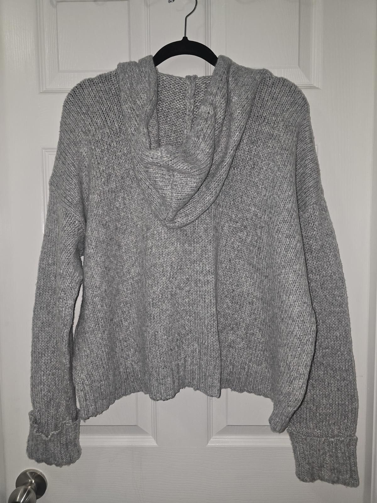 Other Pink Republic Large Gray Knit Hoodie Sweater Size L / US 10 / IT 46 - 2 Thumbnail
