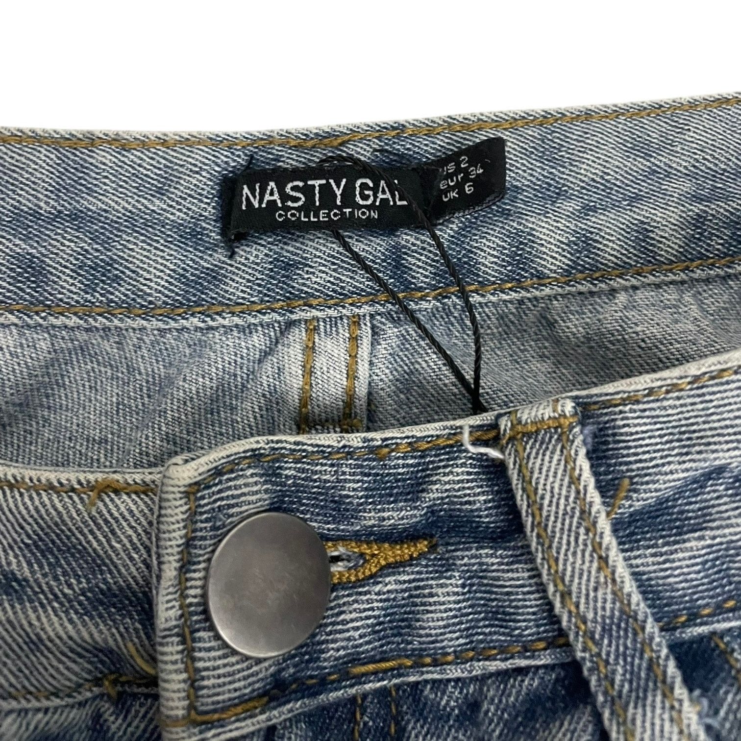 Nasty Gal Nasty Gal Distressed High Rise Relaxed Fit Jeans Size 28" / US 6 / IT 42 - 9 Thumbnail