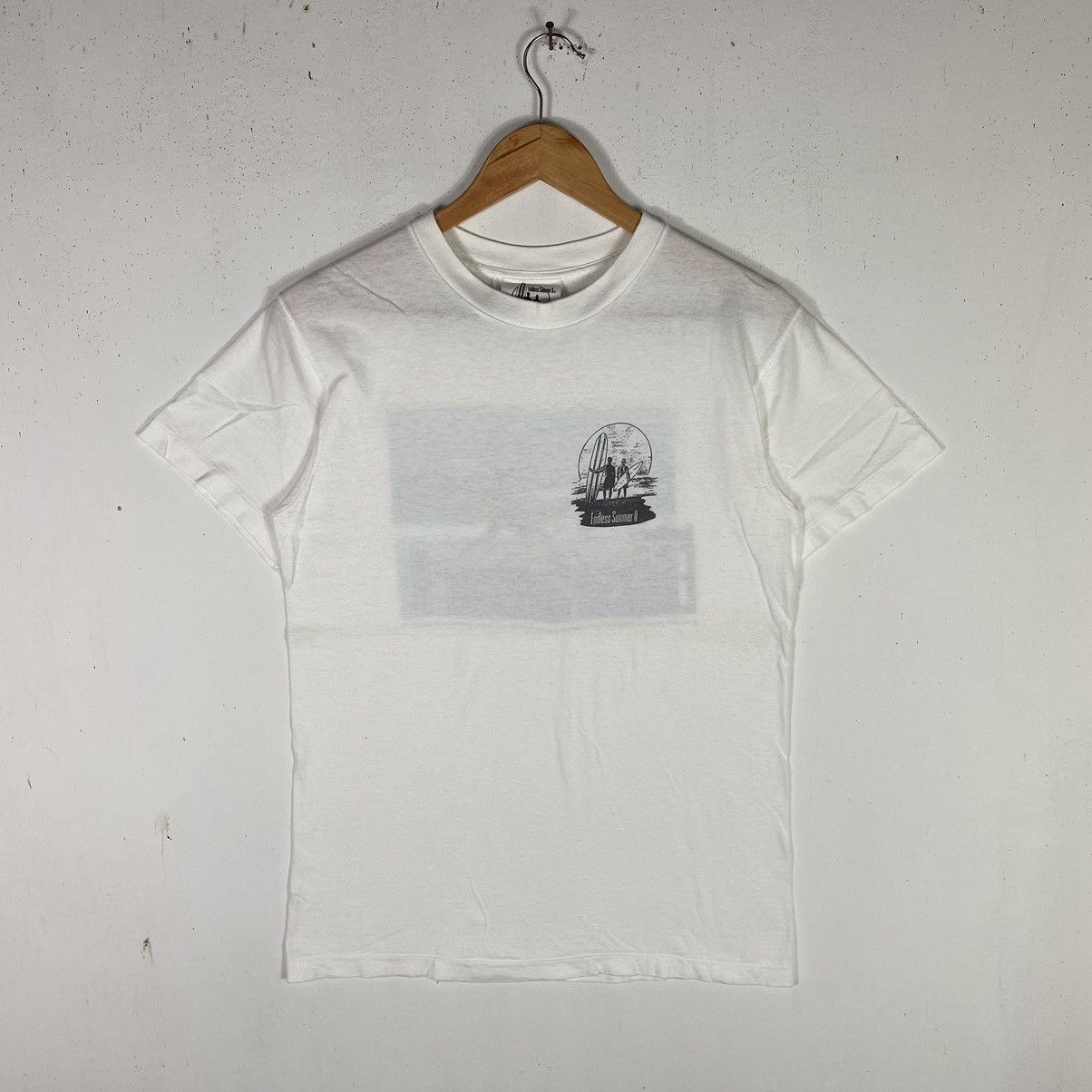 Vintage VINTAGE 90's THE ENDLESS SUMMER 2 MOVIE BY BRUCE BROWN TEE Size US M / EU 48-50 / 2 - 6 Thumbnail