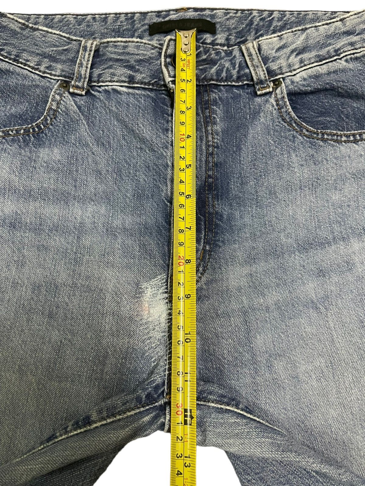 Uniqlo Vintage Japanese Uniqlo Blue Wash Baggy Style Jeans Size US 30 / EU 46 - 14 Thumbnail